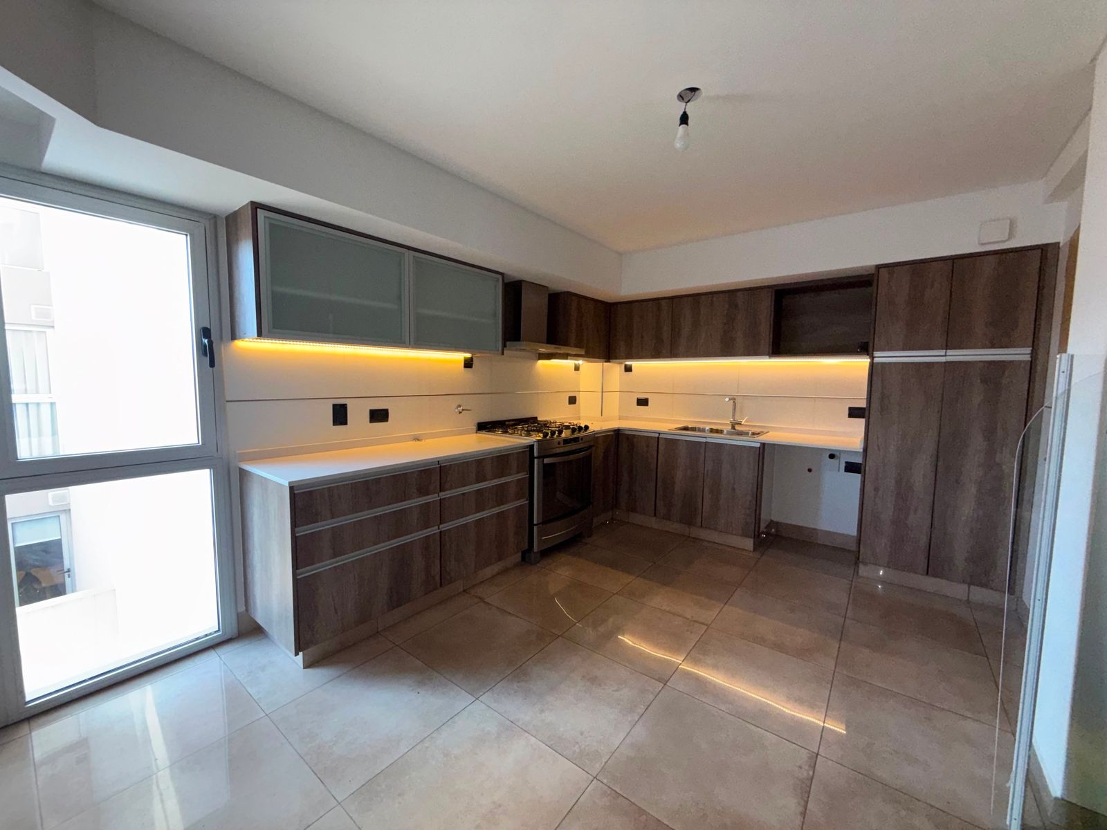 VENTA DEPARTAMENTO 4 AMB CONTRAFRENTE CON 2 COCHERAS - A ESTRENAR - 11
