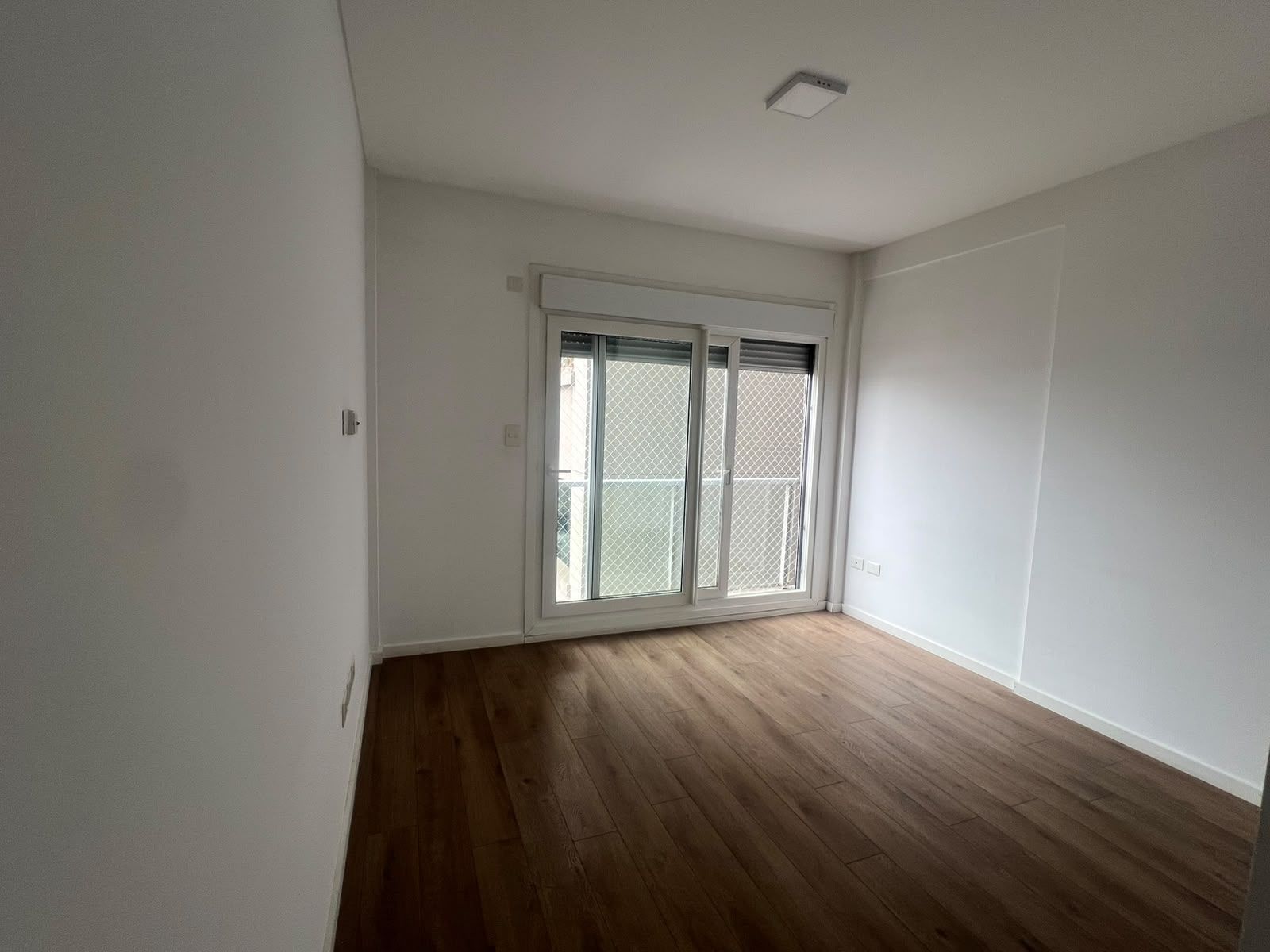 4 ambientes , 3 hab ,3 baños , cocina y lav ind, piscina ,cocheraybaulera — foto 12