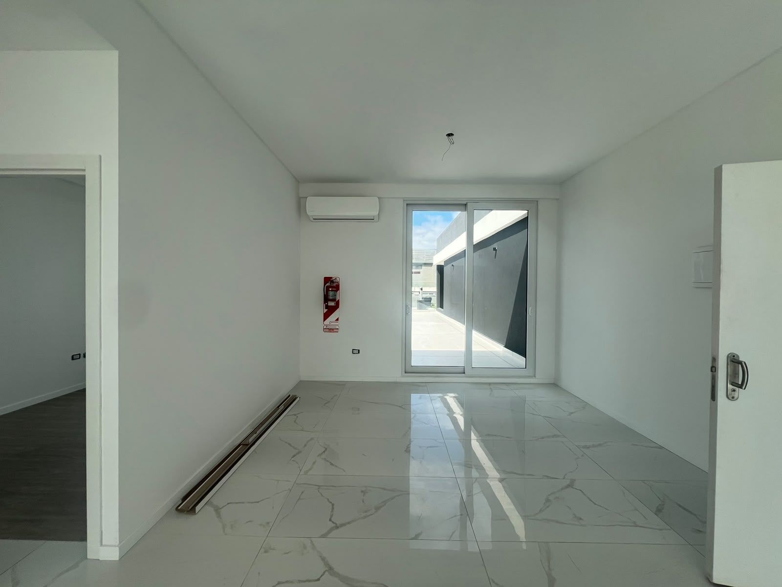 2 ambientes al frente en la mejor zona de villa luro - 33