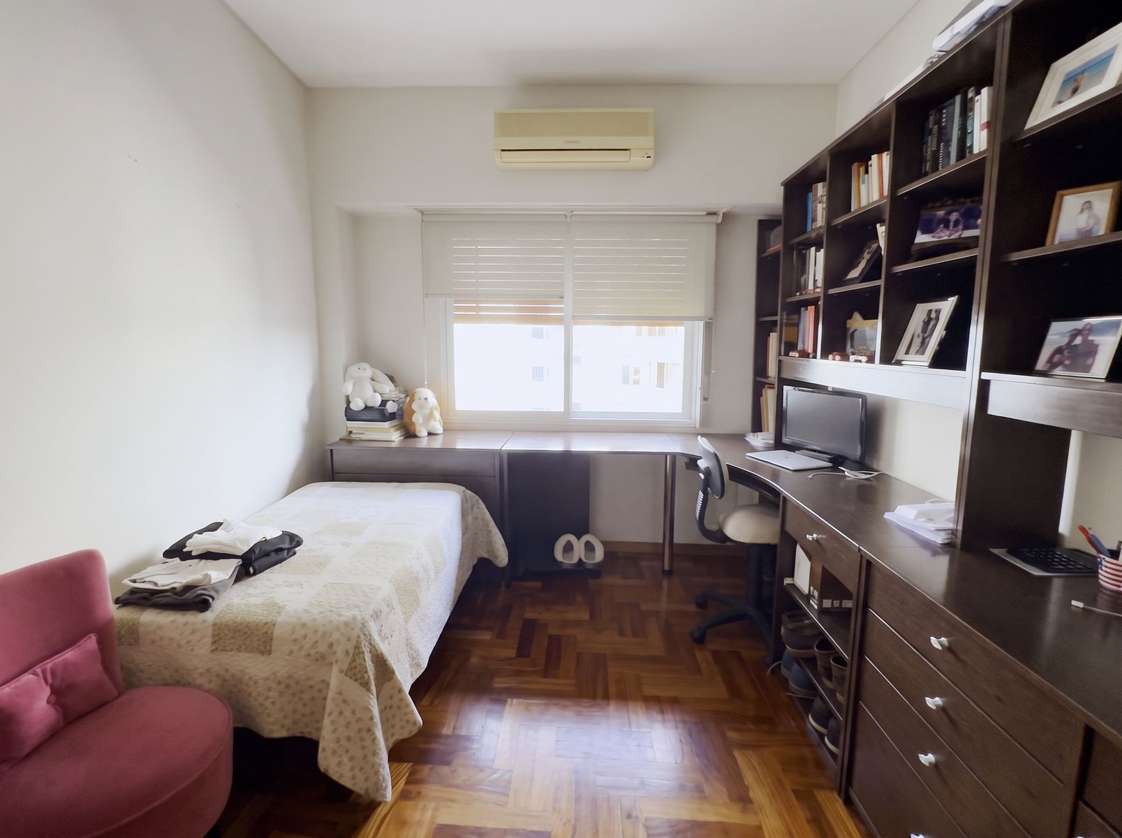 Venta 4 Ambientes con Balcón - 3 Dormitorios - Ramón Falcón 5700 — foto 4