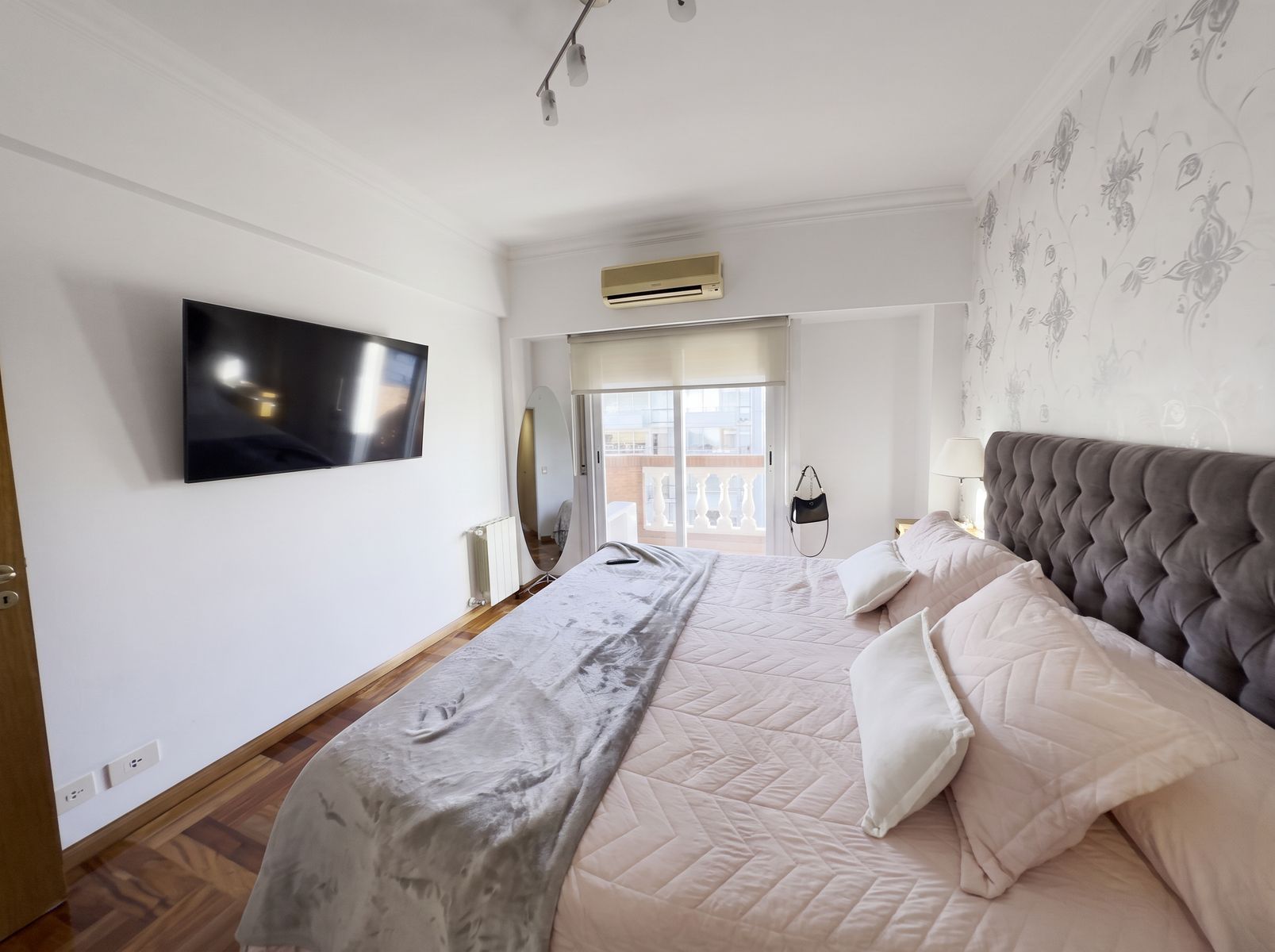 Venta 4 Ambientes con Balcón - 3 Dormitorios - Ramón Falcón 5700 — foto 6