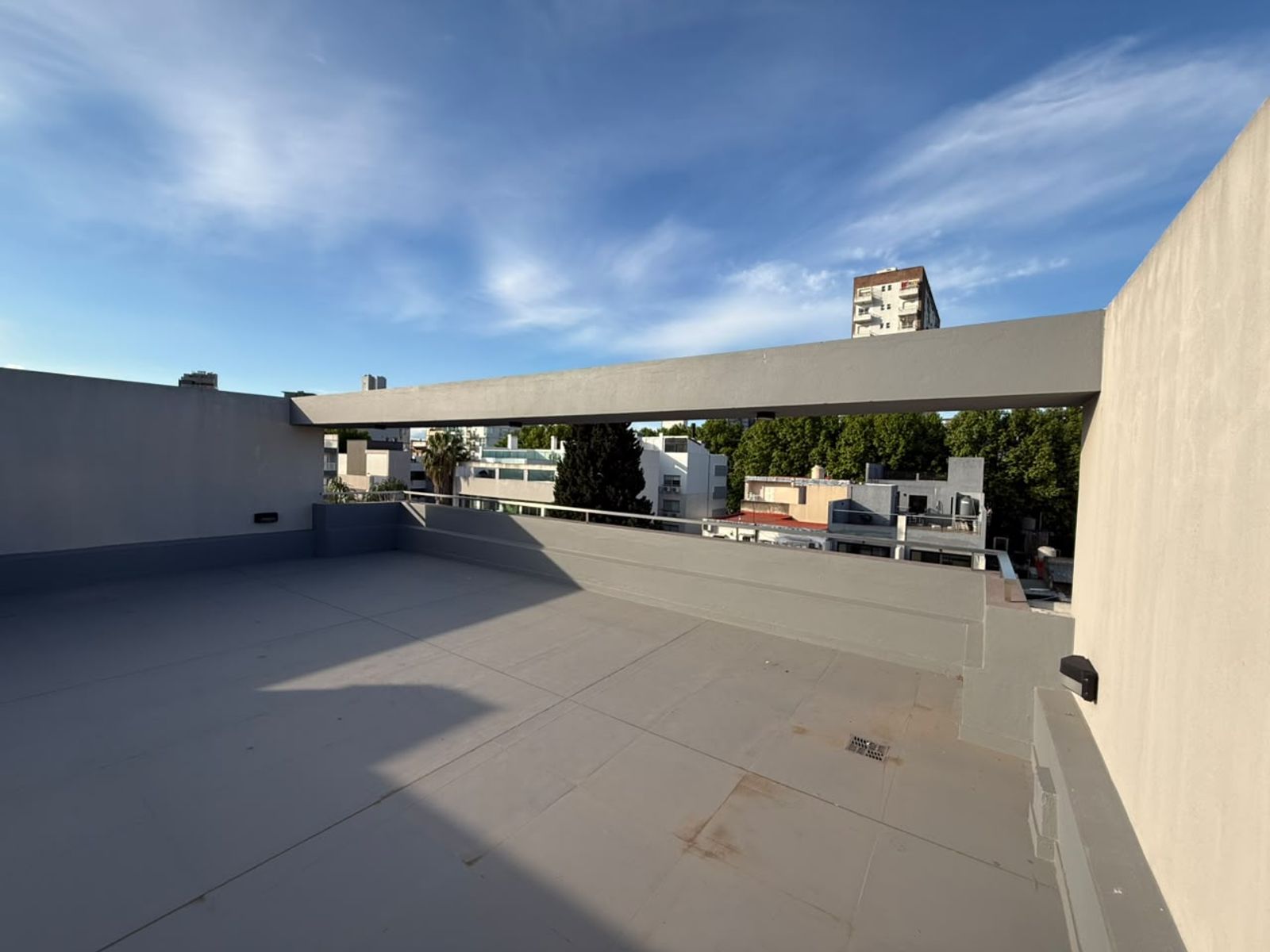 SEMIPISO 4 AMB CONTRAFRENTE CON 2 COCHERAS - 31