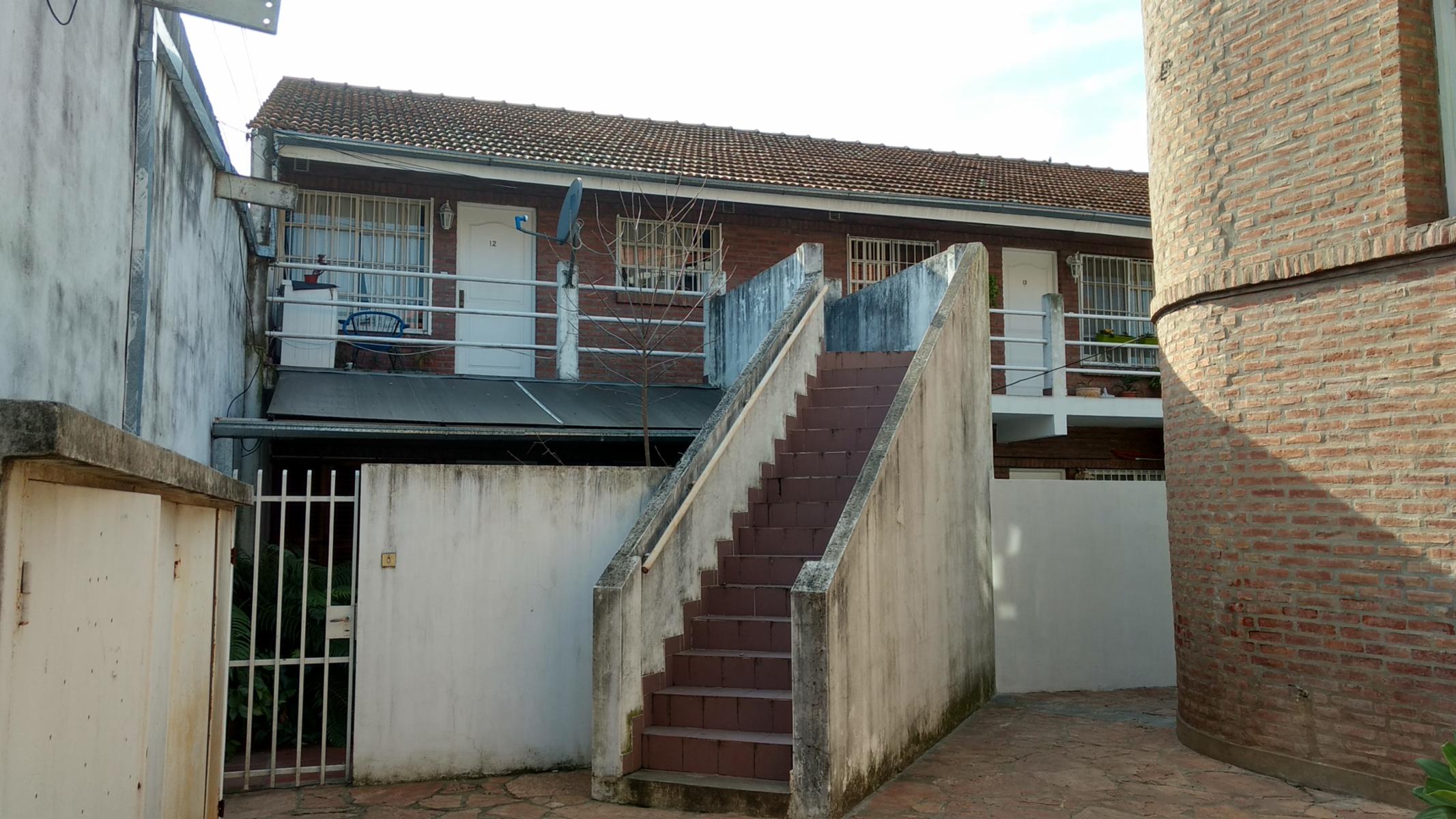 DEPTO 2 AMB CON DOBLE PATIO Y COCHERA - SAN LORENZO 4443 - ZONA JUMBO - VILLA BALLESTER — foto 3