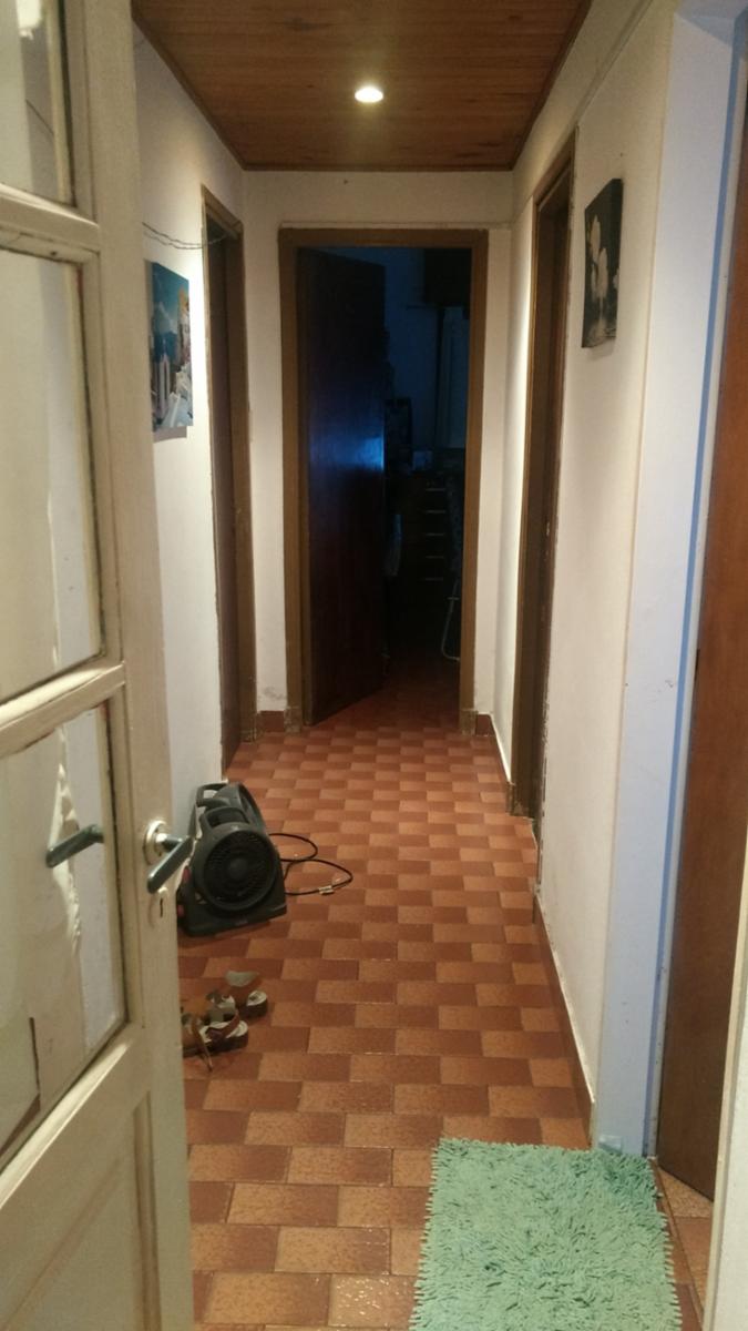 CASA Y LOCAL + COCHERA Y FONDO LIBRE - San Andrés — foto 2