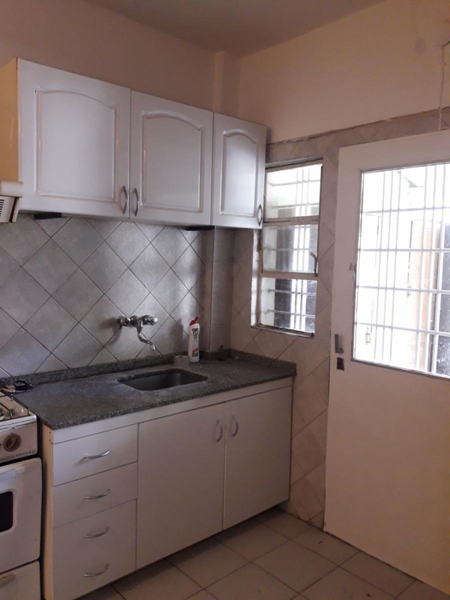Casa 3 amb con jardín y entrada varios autos - Villa Ballester — foto 6