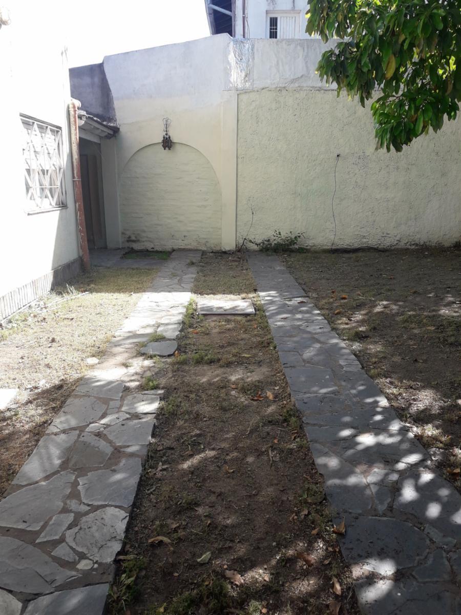 Casa 3 amb con jardín y entrada varios autos - Villa Ballester — foto 13