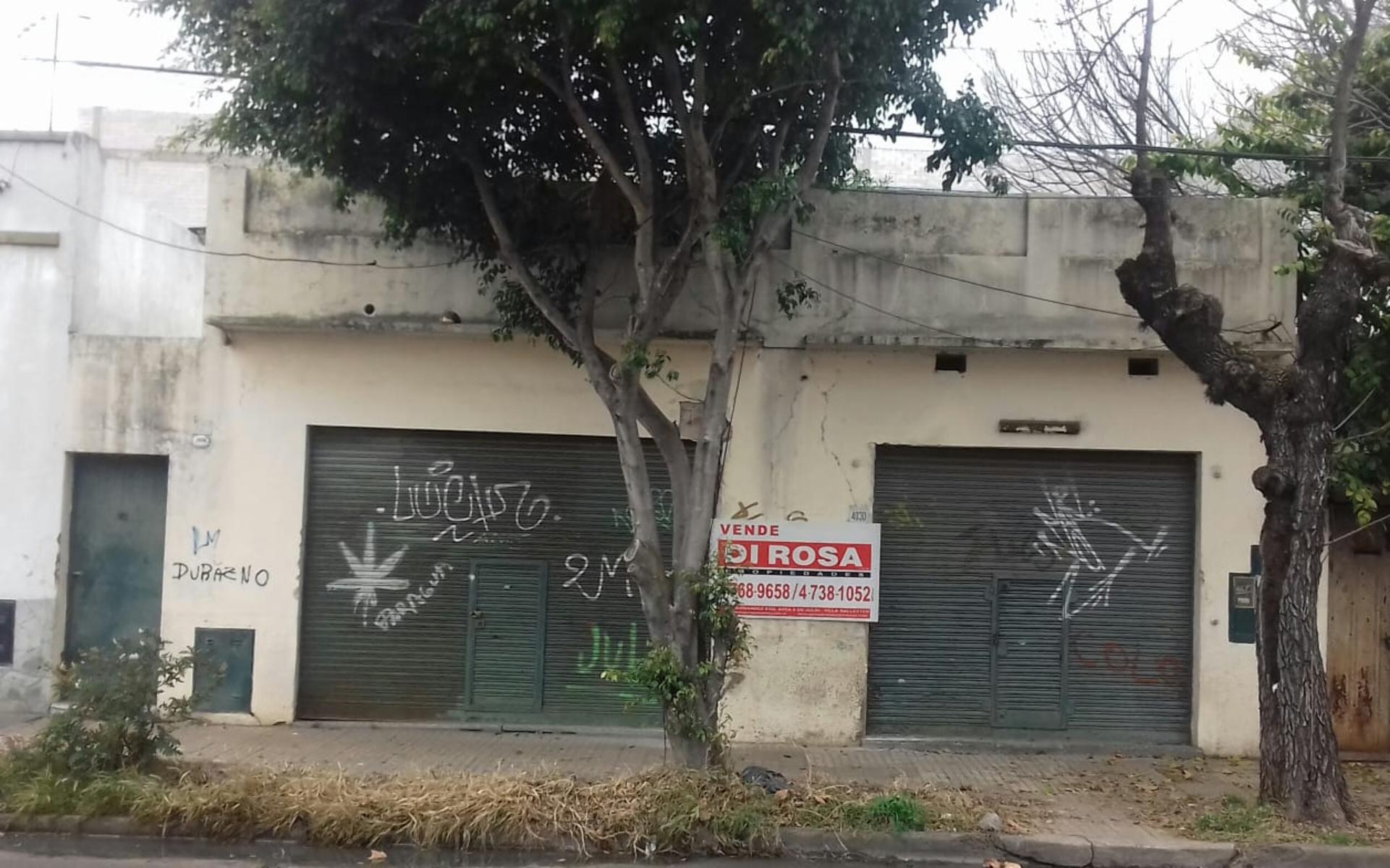 Casa + 2 locales a reciclar en zona Jumbo - Liceo Militar