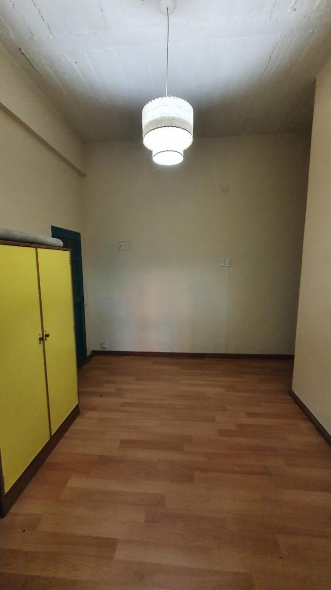 LOTE DE 360 MTS2 Y DEPOSITO - V BALLESTER — foto 11