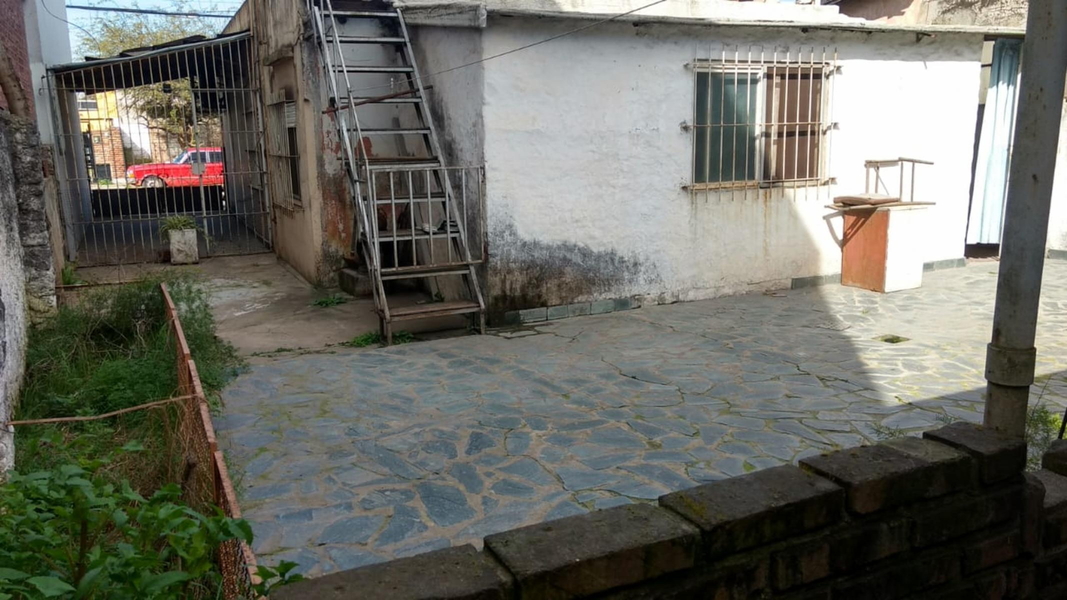 CASA 3 AMB CON AMPLIO PATIO Y COCHERA - 11 DE SEPTIEMBRE — foto 10