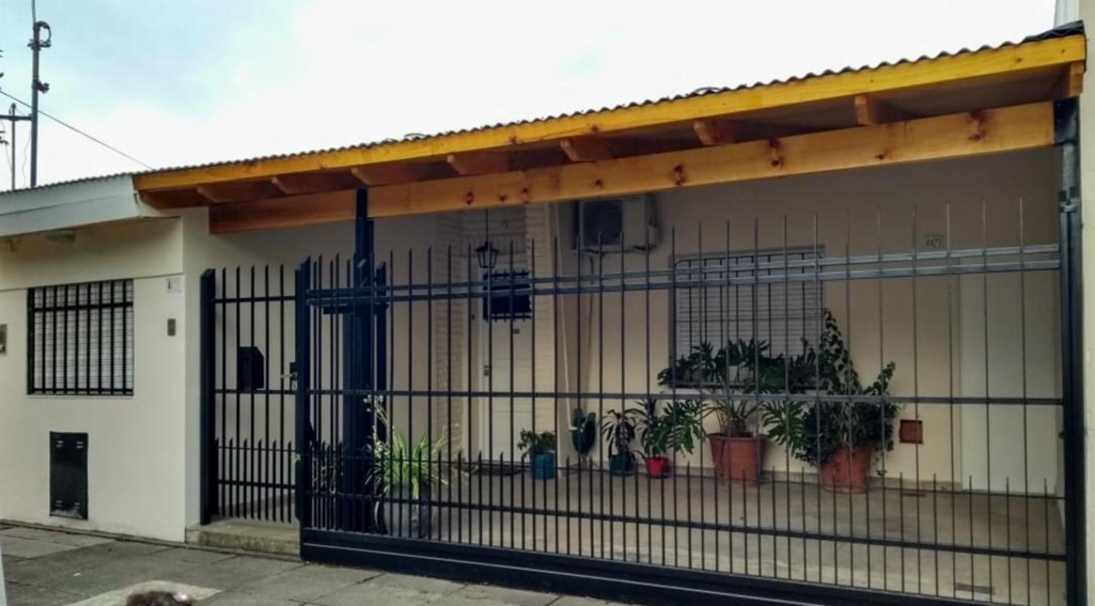 IMPECABLE CASA 3 AMB CON PATIO - VILLA BALLESTER — foto 4