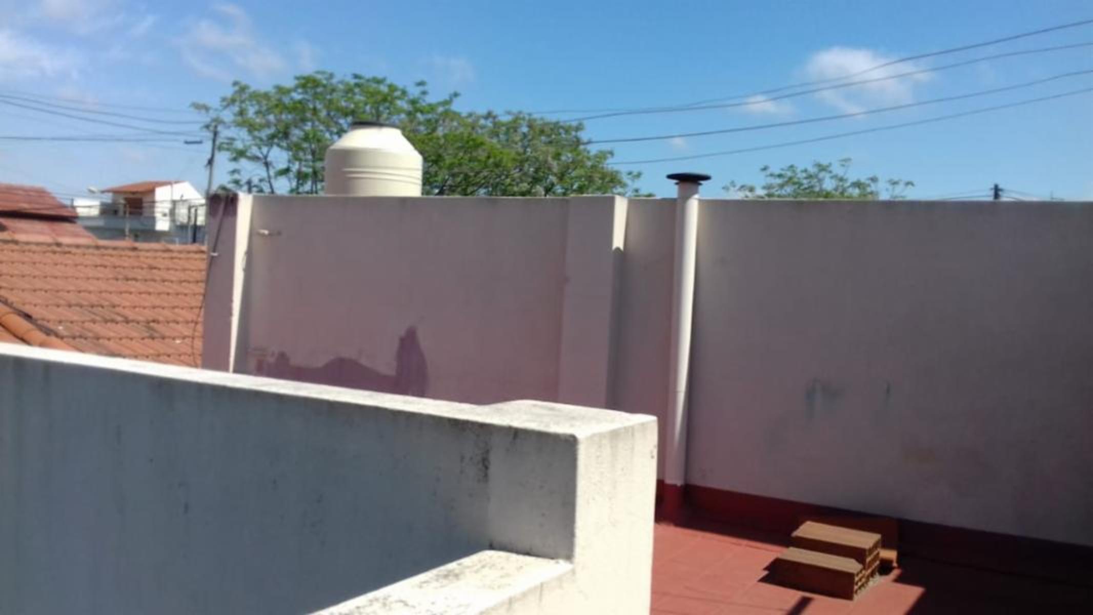 IMPECABLE CASA 3 AMB CON PATIO - VILLA BALLESTER — foto 13