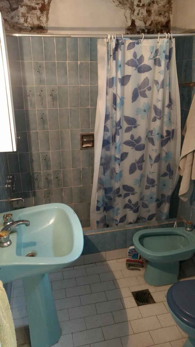 Casa 3 amb amplio fondo + depto monoambiente - José León Suárez — foto 12