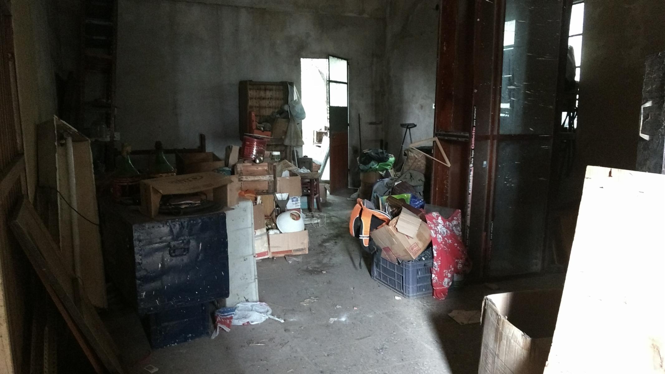 Lote 300mts2 con local al frente - El Libertador - Tres de Febrero — foto 2