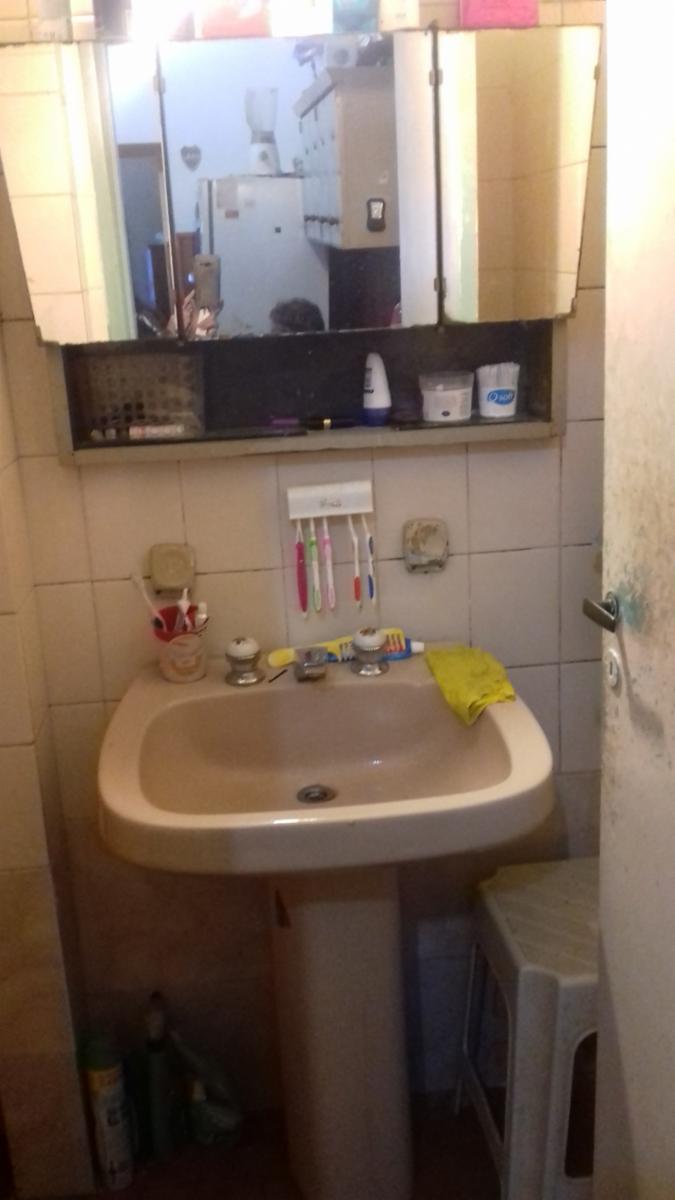 IDEAL INVERSIONISTA 3 VIVIENDAS + LOCAL a refaccionar - VILLA BALLESTER — foto 9