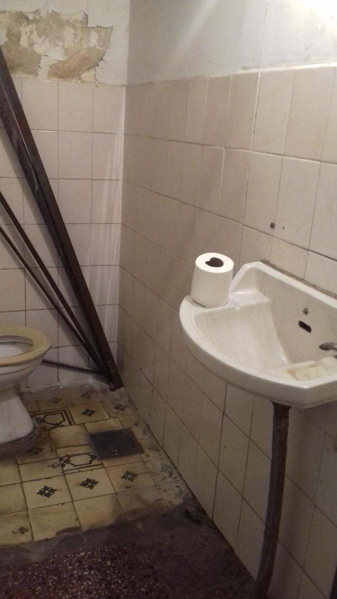 IDEAL INVERSIONISTA 3 VIVIENDAS + LOCAL a refaccionar - VILLA BALLESTER — foto 11