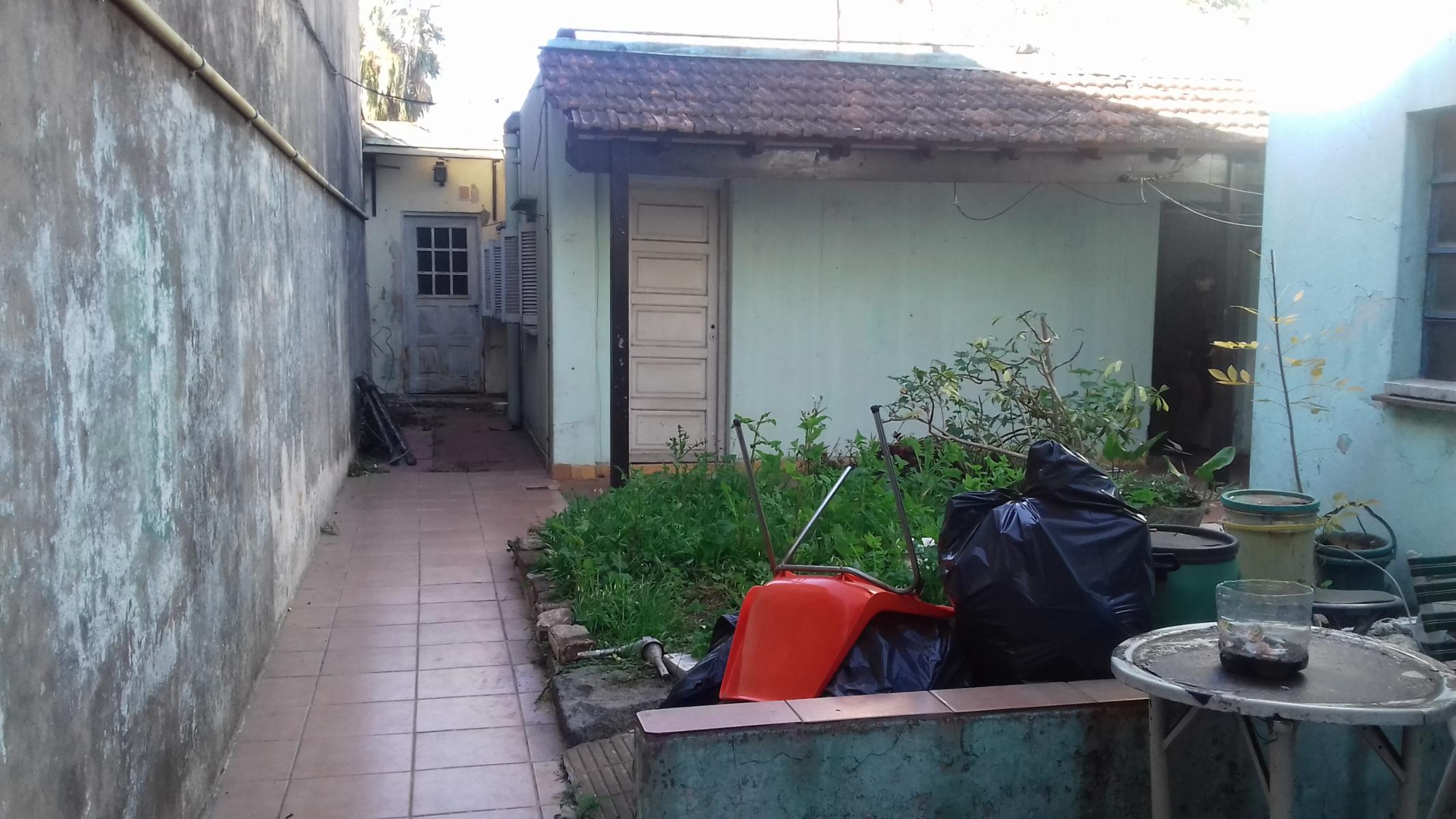 IDEAL INVERSIONISTA 3 VIVIENDAS + LOCAL a refaccionar - VILLA BALLESTER — foto 15