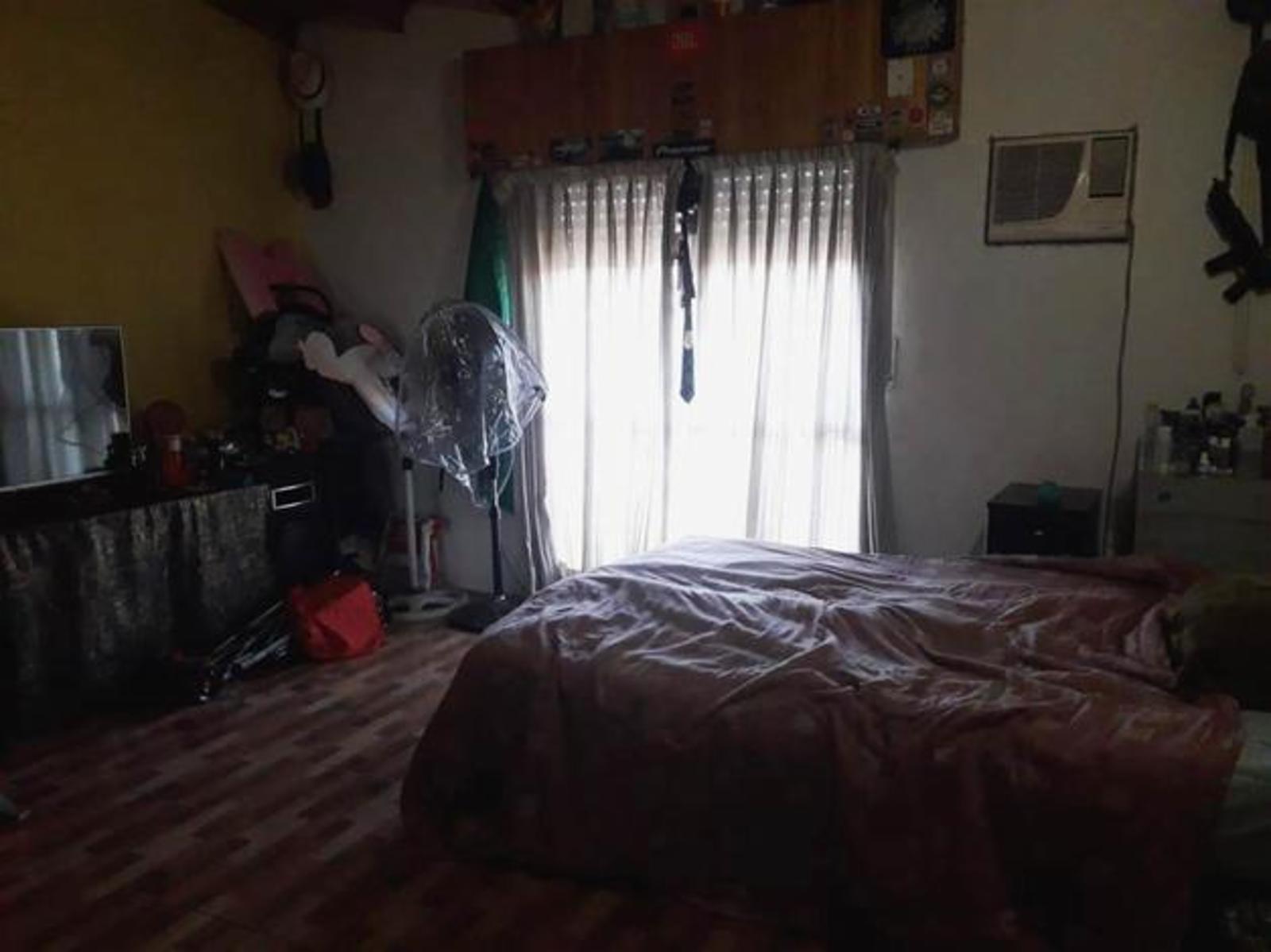 Casa de 4 amb en dos plantas con jardín, garaje y galpon - Loma Hermosa — foto 8