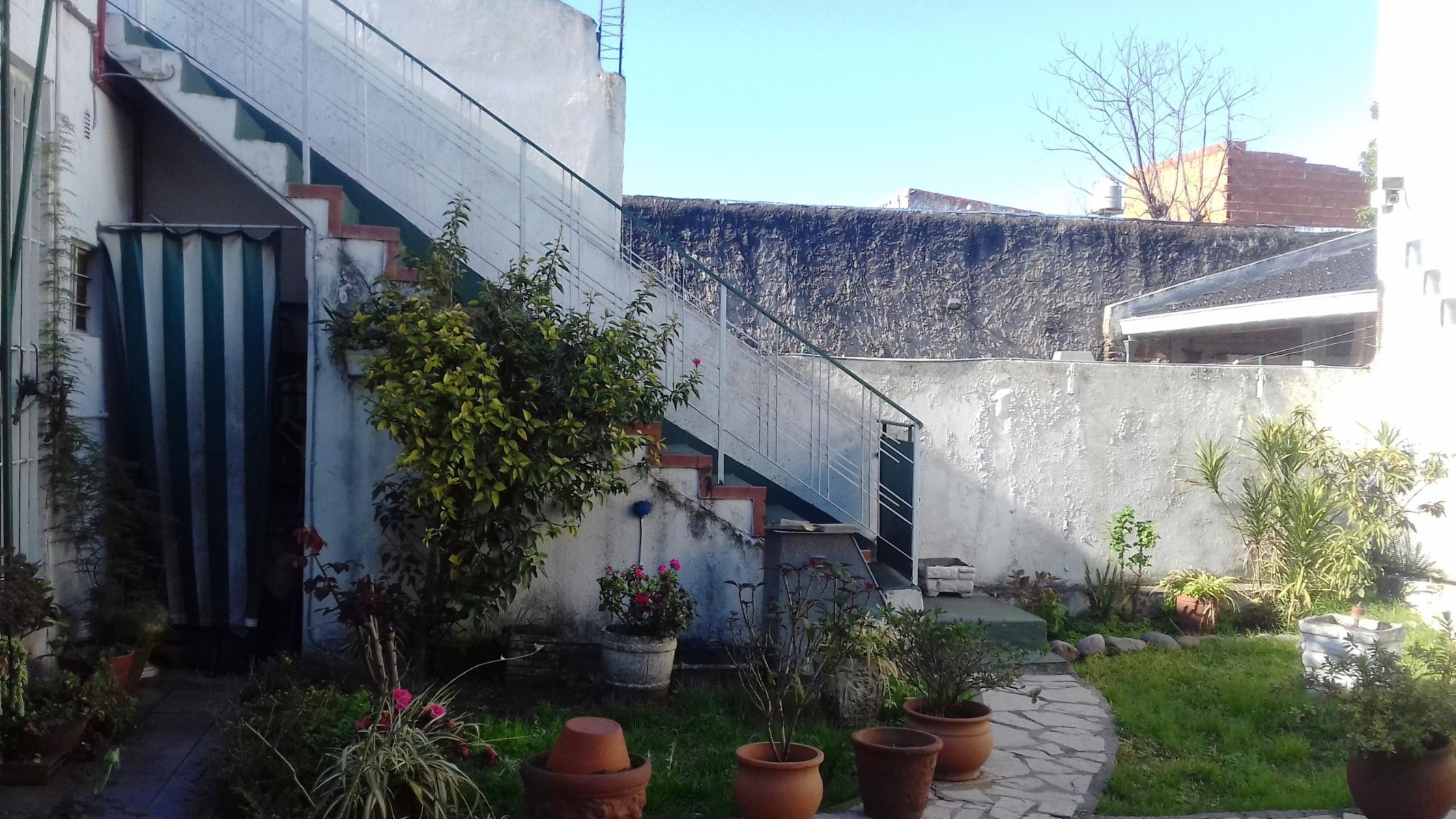 Casa multifamiliar: 3 amb con garaje + 4 amb en dos plantas - OPORTUNIDAD — foto 10