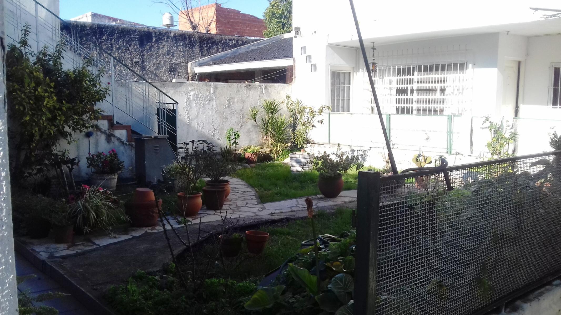 Casa multifamiliar: 3 amb con garaje + 4 amb en dos plantas - OPORTUNIDAD — foto 11