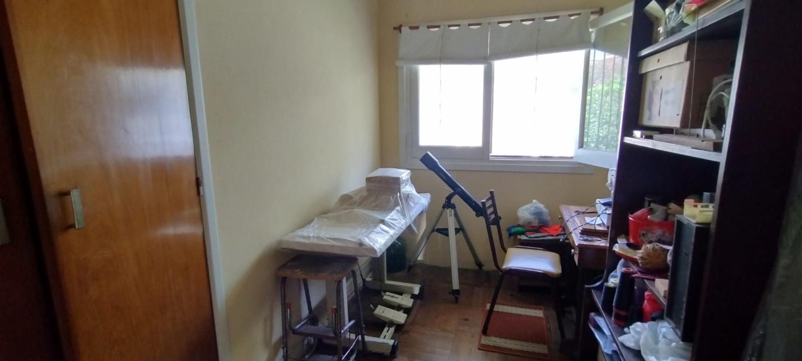 Amplio chalet de 5 amb con garage y terraza + depto 2 amb - Villa Ballester — foto 10