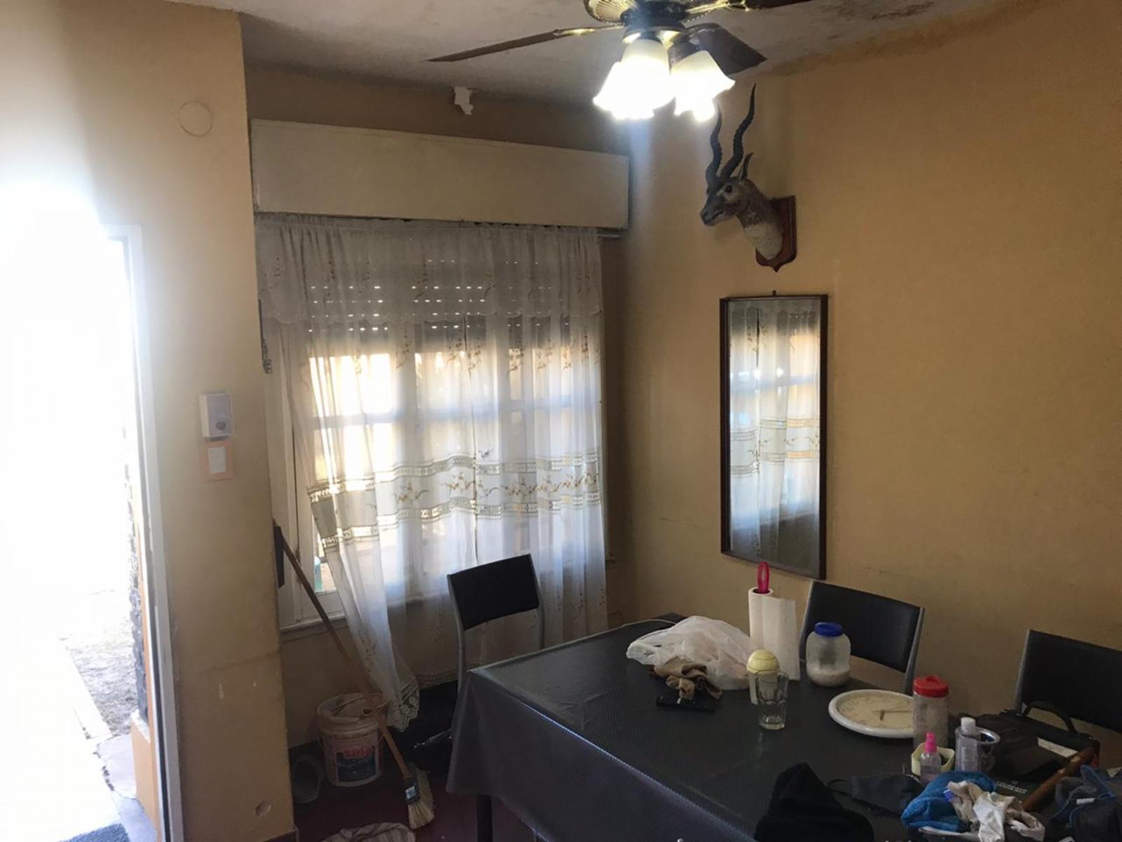 CASA 3 AMB CON GARAGE, JARDIN AL FRENTE Y PATIO TRASERO — foto 6