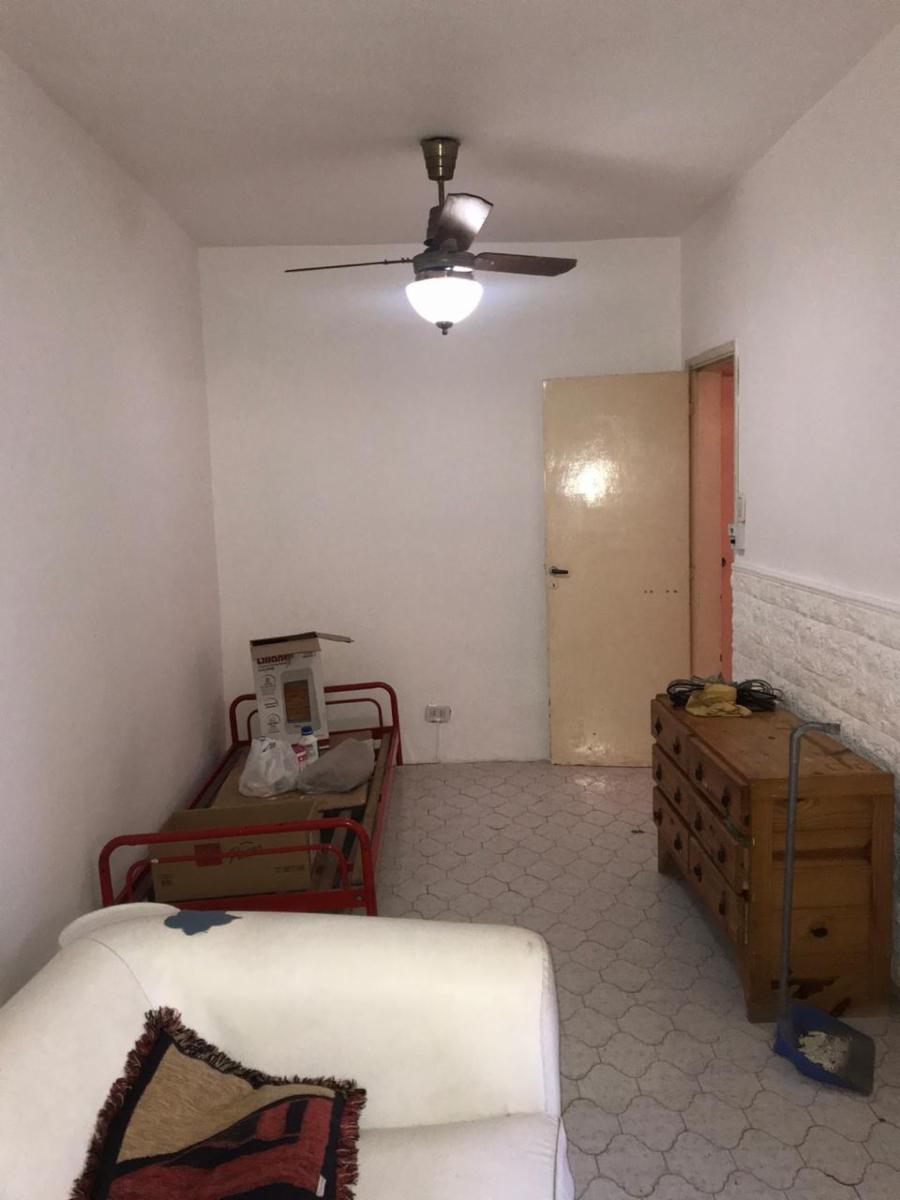 CASA 3 AMB CON GARAGE, JARDIN AL FRENTE Y PATIO TRASERO — foto 10