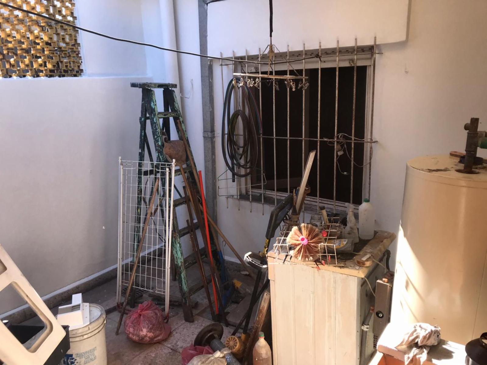 CASA 3 AMB CON GARAGE, JARDIN AL FRENTE Y PATIO TRASERO — foto 12