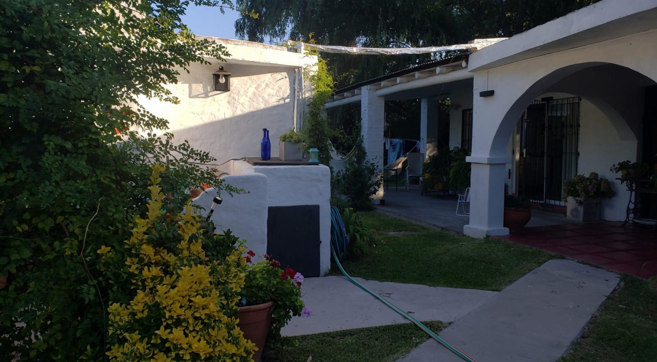 Excelente casa con parque y piscina - Pilar — foto 4