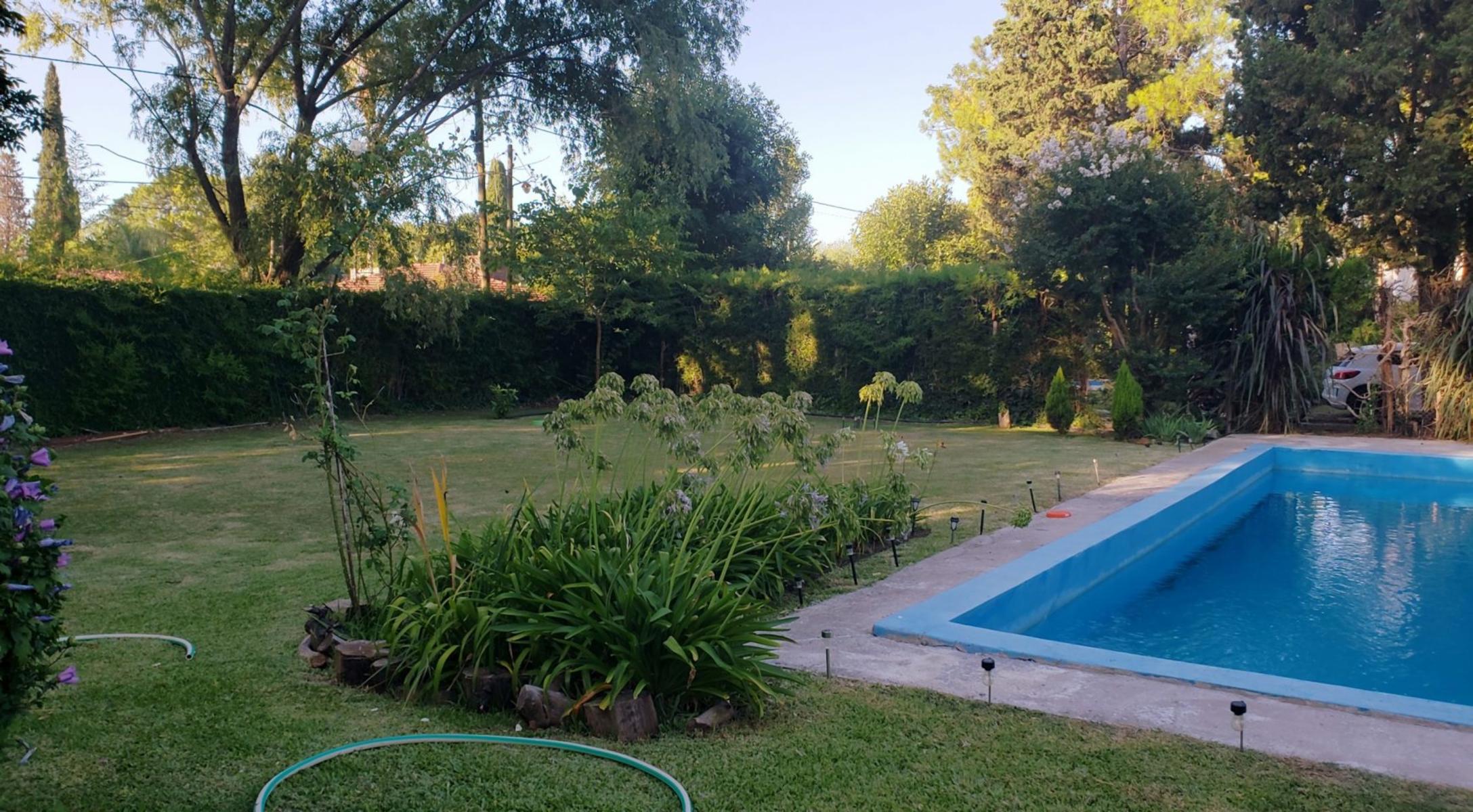 Excelente casa con parque y piscina - Pilar — foto 6