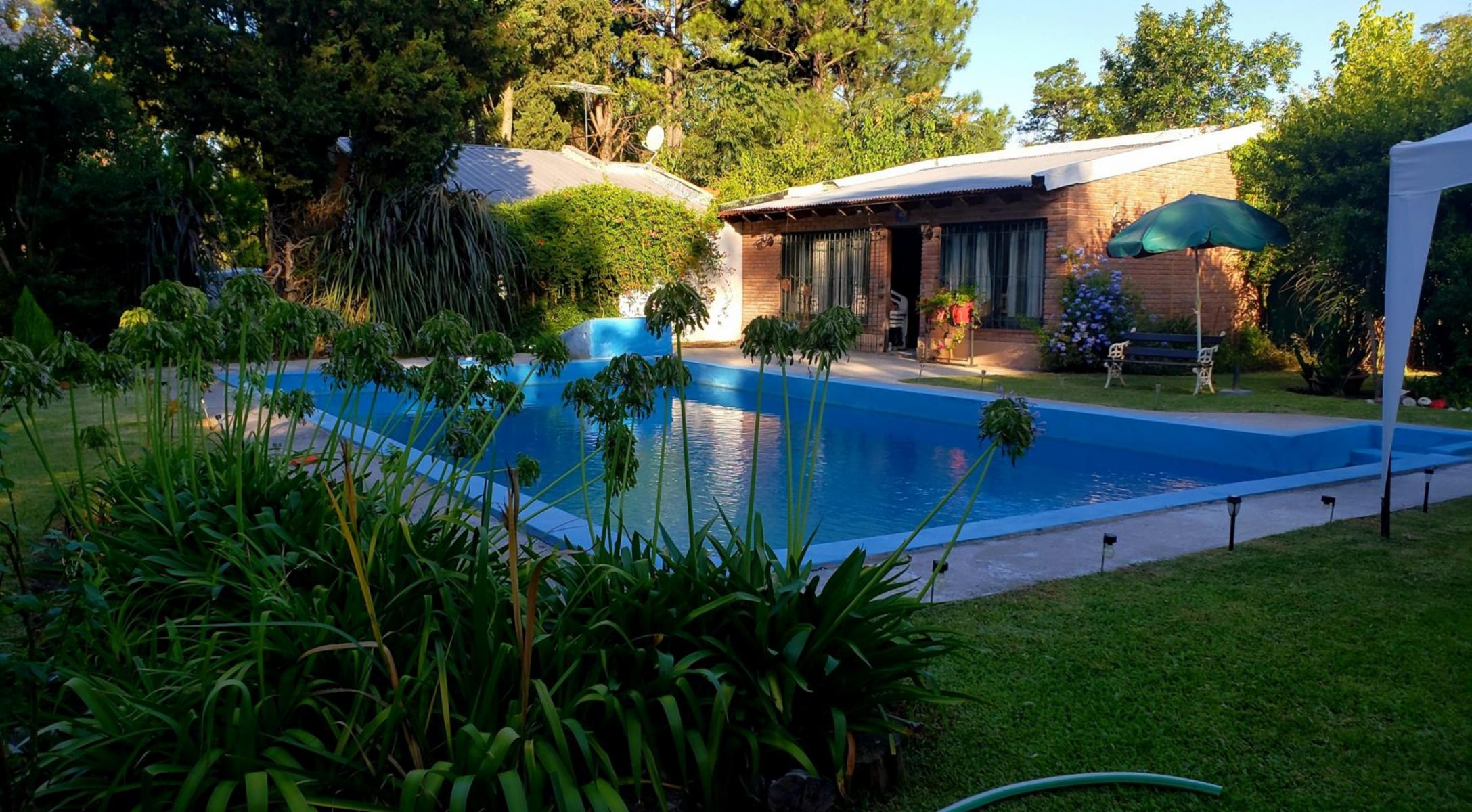 Excelente casa con parque y piscina - Pilar — foto 7