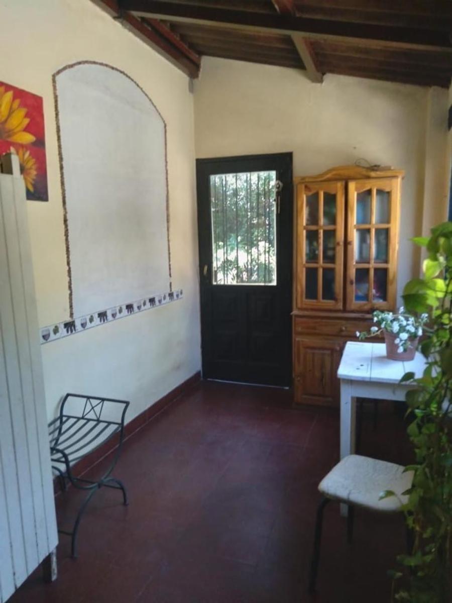 Excelente casa 4 ambientes - Villa Bonich — foto 10