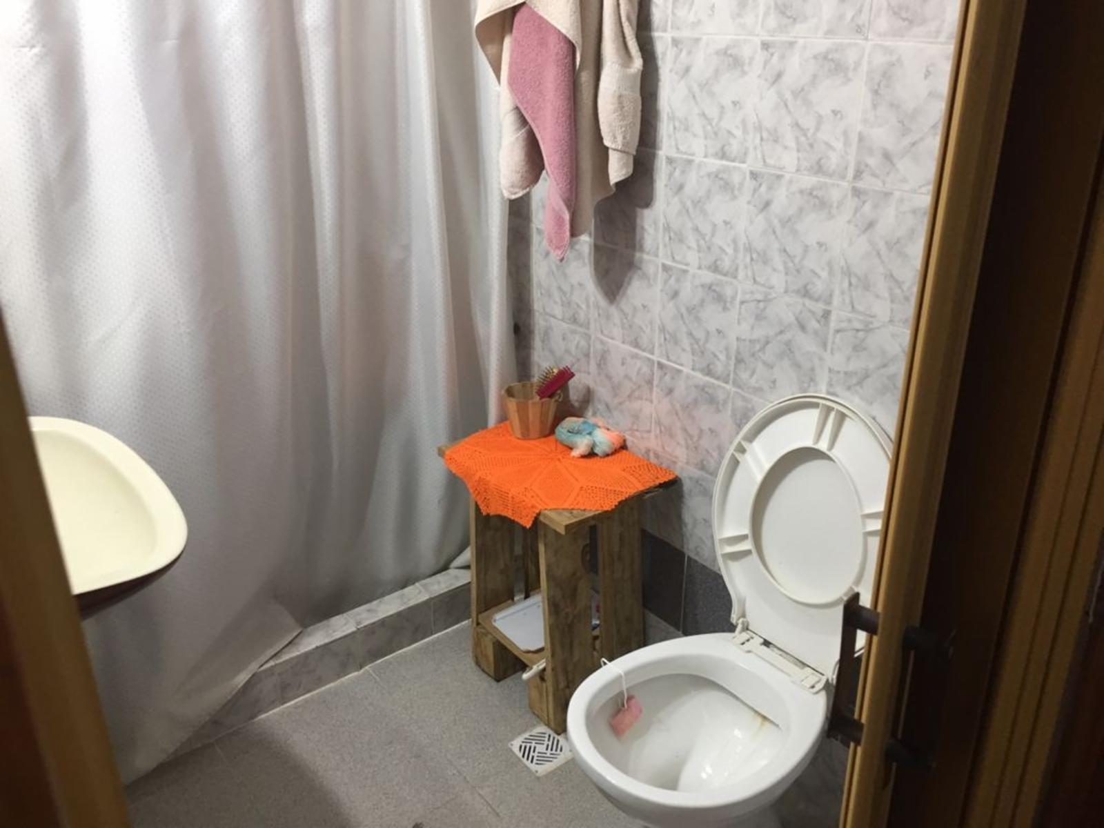 EXCELENTE PROPIEDAD MILTI FAMILIAR 7 AMBIENTES IMPERDIBLE — foto 10