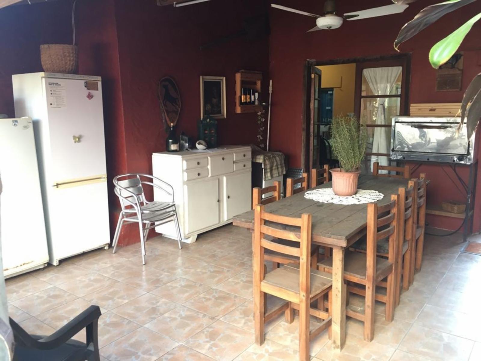 EXCELENTE PROPIEDAD MILTI FAMILIAR 7 AMBIENTES IMPERDIBLE — foto 11
