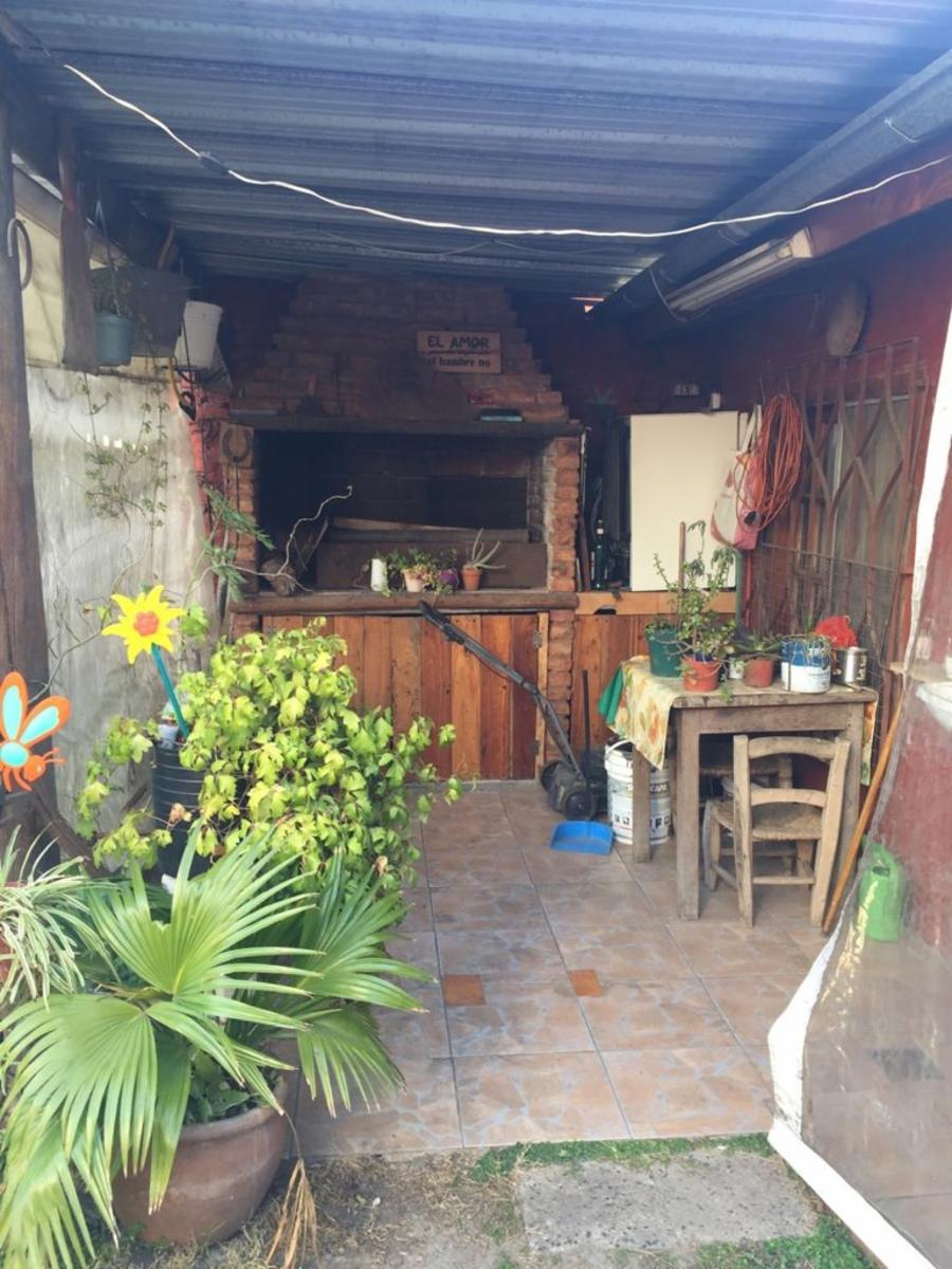 EXCELENTE PROPIEDAD MILTI FAMILIAR 7 AMBIENTES IMPERDIBLE — foto 12