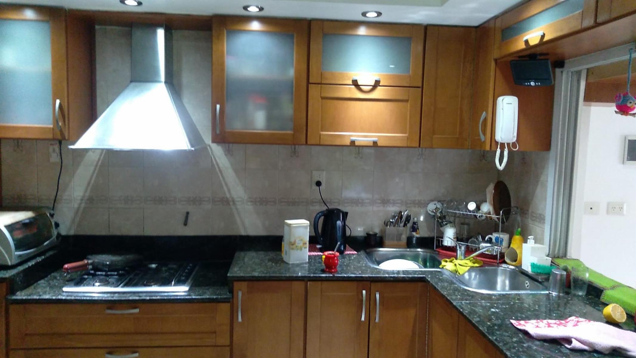 VILLA BALLESTER, PXMO RUTAS y AVDAS - ESPECTACULAR y LUJOSO CHALET 4 AMB, 2 BAÑO y PARQUE c/ PILETA NATACIÓN — foto 9