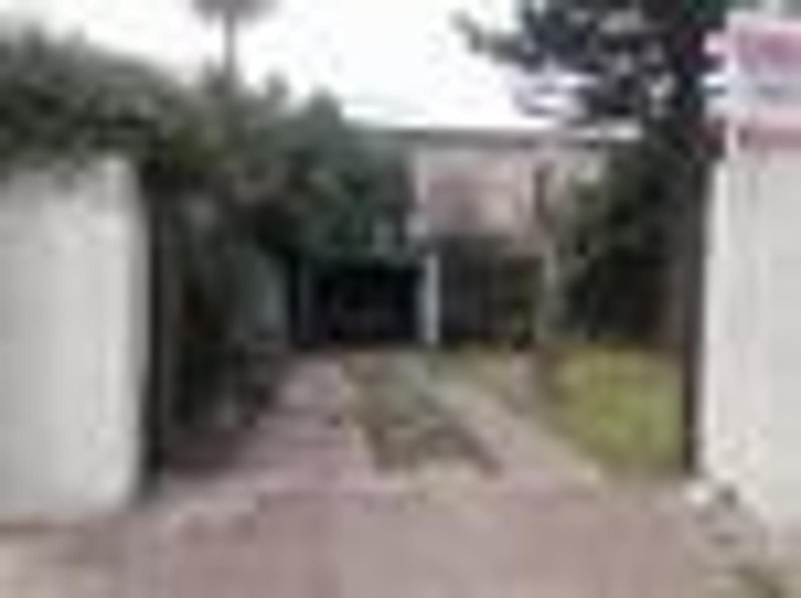 Casa 3 AMB CON COCHERA VARIOS AUTOS Y FONDO LIBRE - MUNRO — foto 2