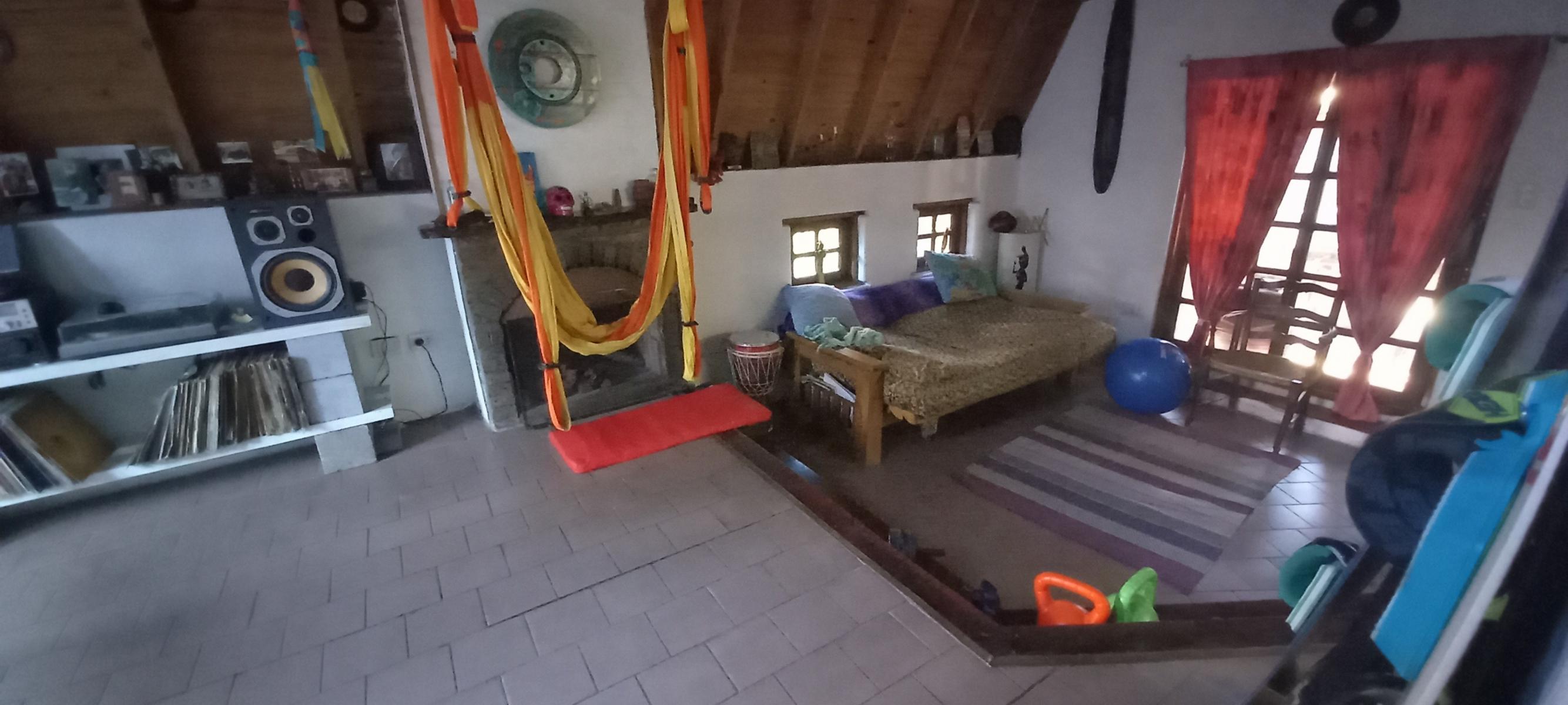 Casa con piscina, 6 ambientes - José León Suarez — foto 3