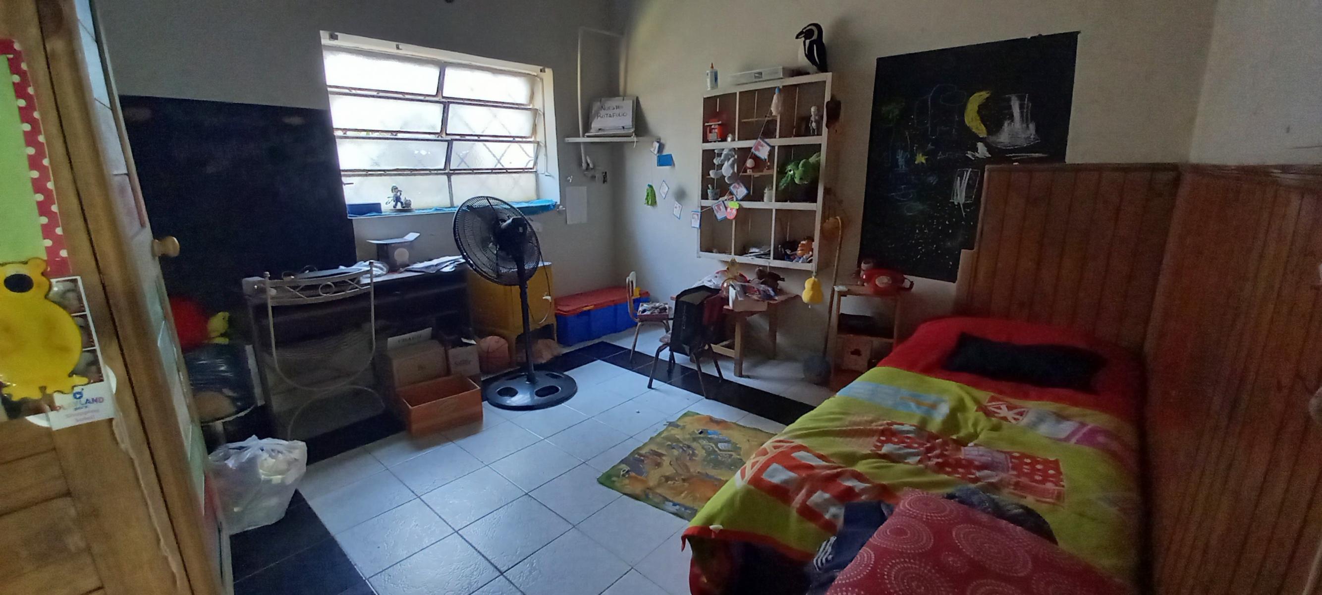 Casa de 4 ambientes con 2 locales - Villa Ballester — foto 11