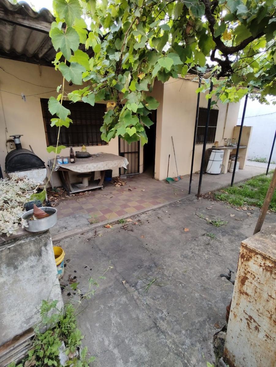 REGIA CASA 3 AMPLIOS AMB c/ EXCELENTE FONDO en VILLA BALLESTER — foto 7