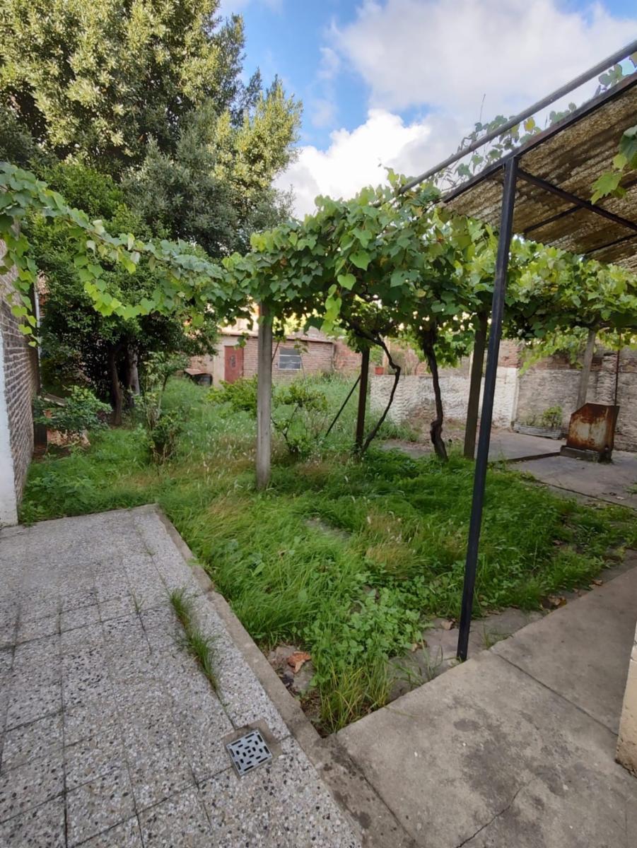 REGIA CASA 3 AMPLIOS AMB c/ EXCELENTE FONDO en VILLA BALLESTER — foto 9