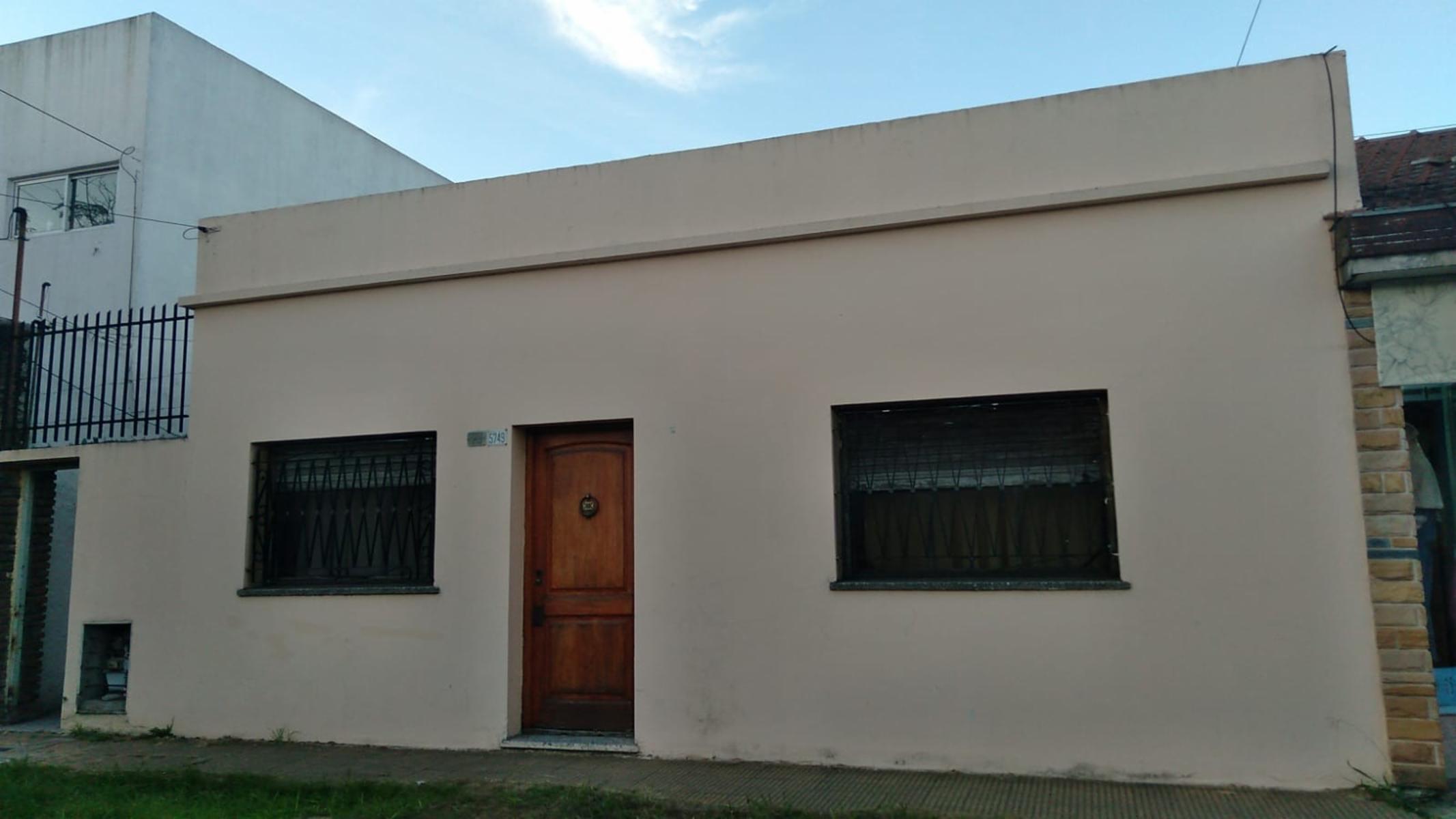 REGIA CASA 3 AMPLIOS AMB c/ EXCELENTE FONDO en VILLA BALLESTER — foto 10