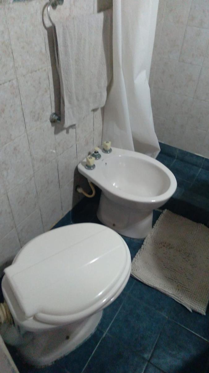 EXCELENTE DEPTO T/ CASA PTA BAJA 2 AMPLIOS AMB, PROXIMO ESTACION CHILAVERT (FC Gral Mitre) ...