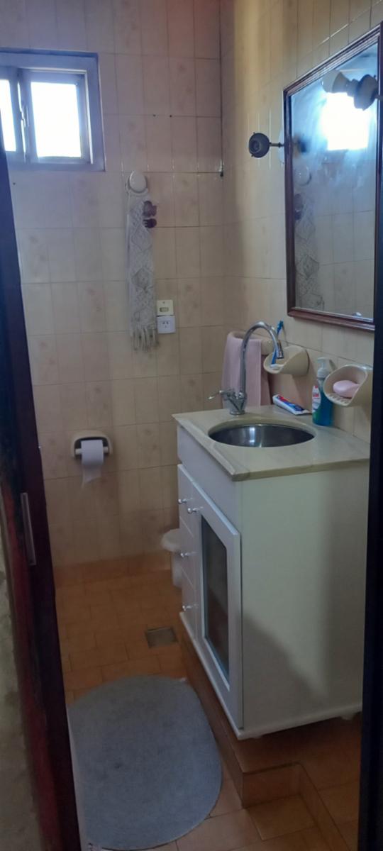 Oportunidad: PH 4 ambientes con patio y terraza + 2 locales y un galpón- Villa Ballester — foto 9