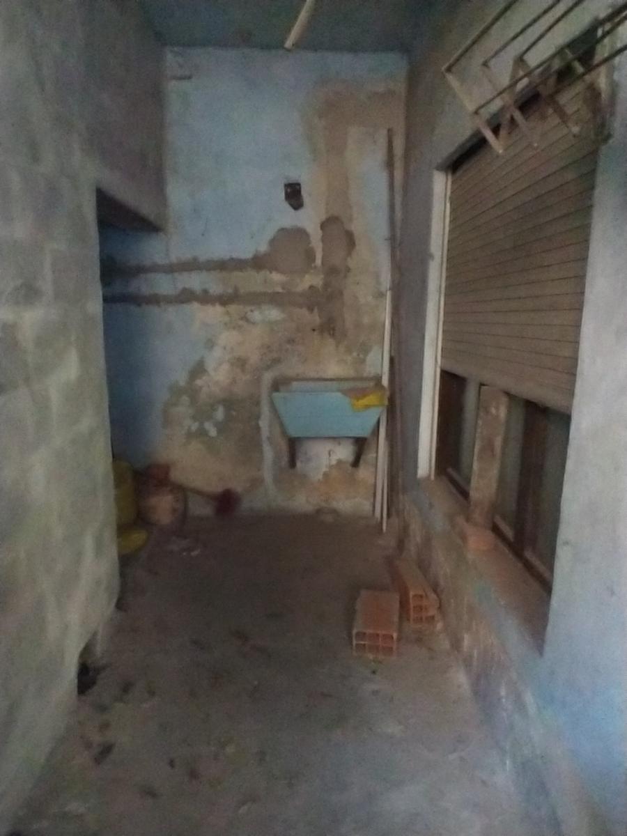 CASA 3 amplios AMB con FONDO LIBRE y posibilidad de Cochera en VILLA BALLESTER — foto 15