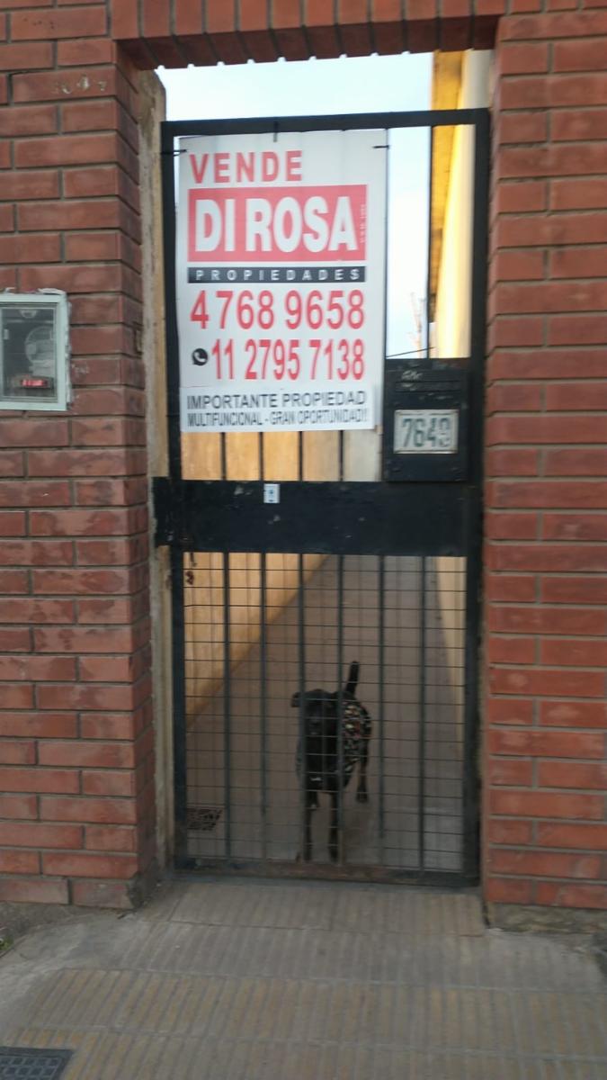 RELEVANTE PROPIEDAD IDEAL PARA 2/3 FAMILIAS EN UN VALOR UNICO GRAN OPORTUNIDAD en JOSE LEON SUAREZ — foto 12