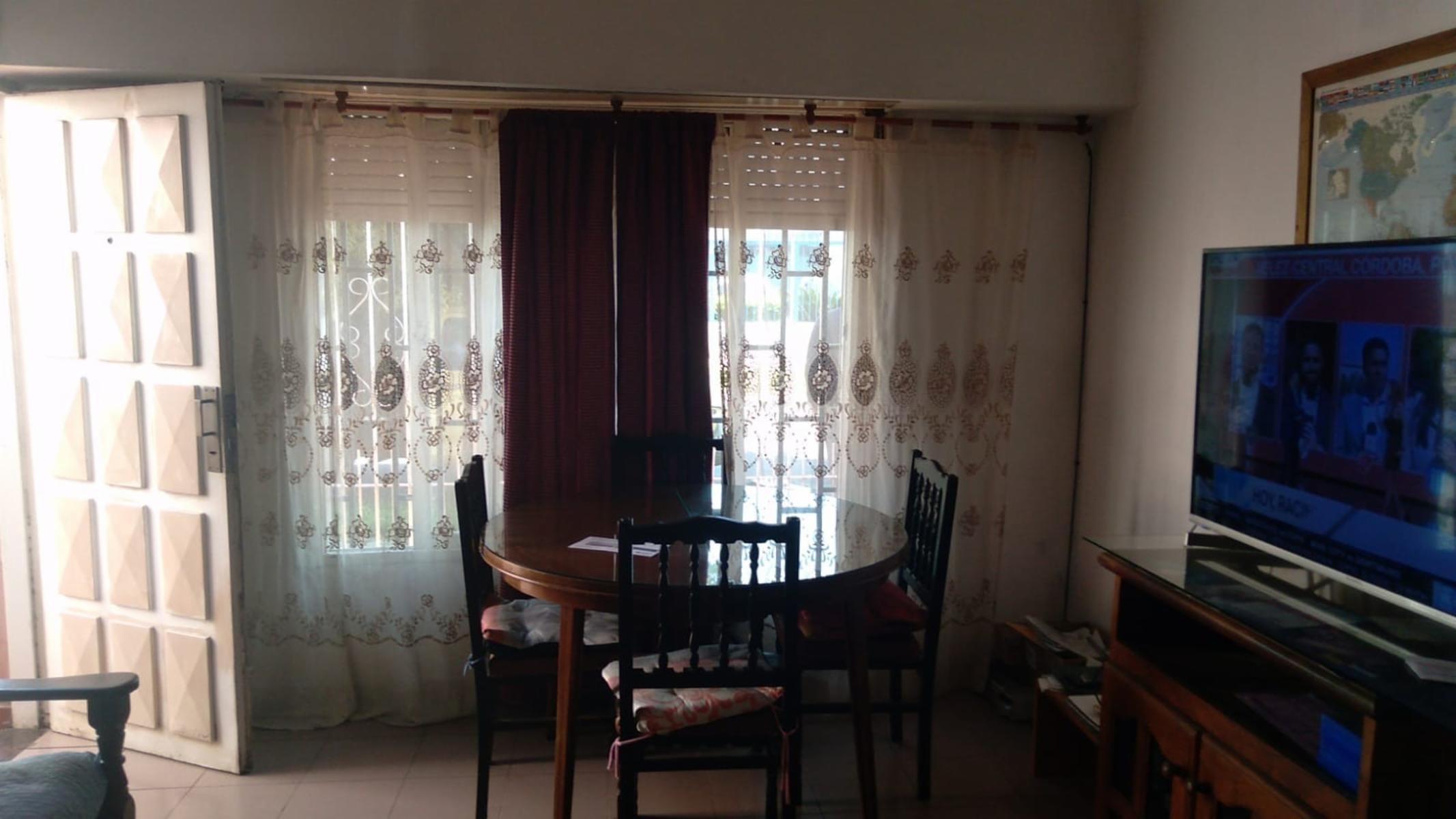 EXCELENTE PH 3 AMB TIPO CASA C/ GARAGE y TERRAZA c/ DEPENDENCIAS y pxmo AVDAS en SAN MARTIN — foto 2