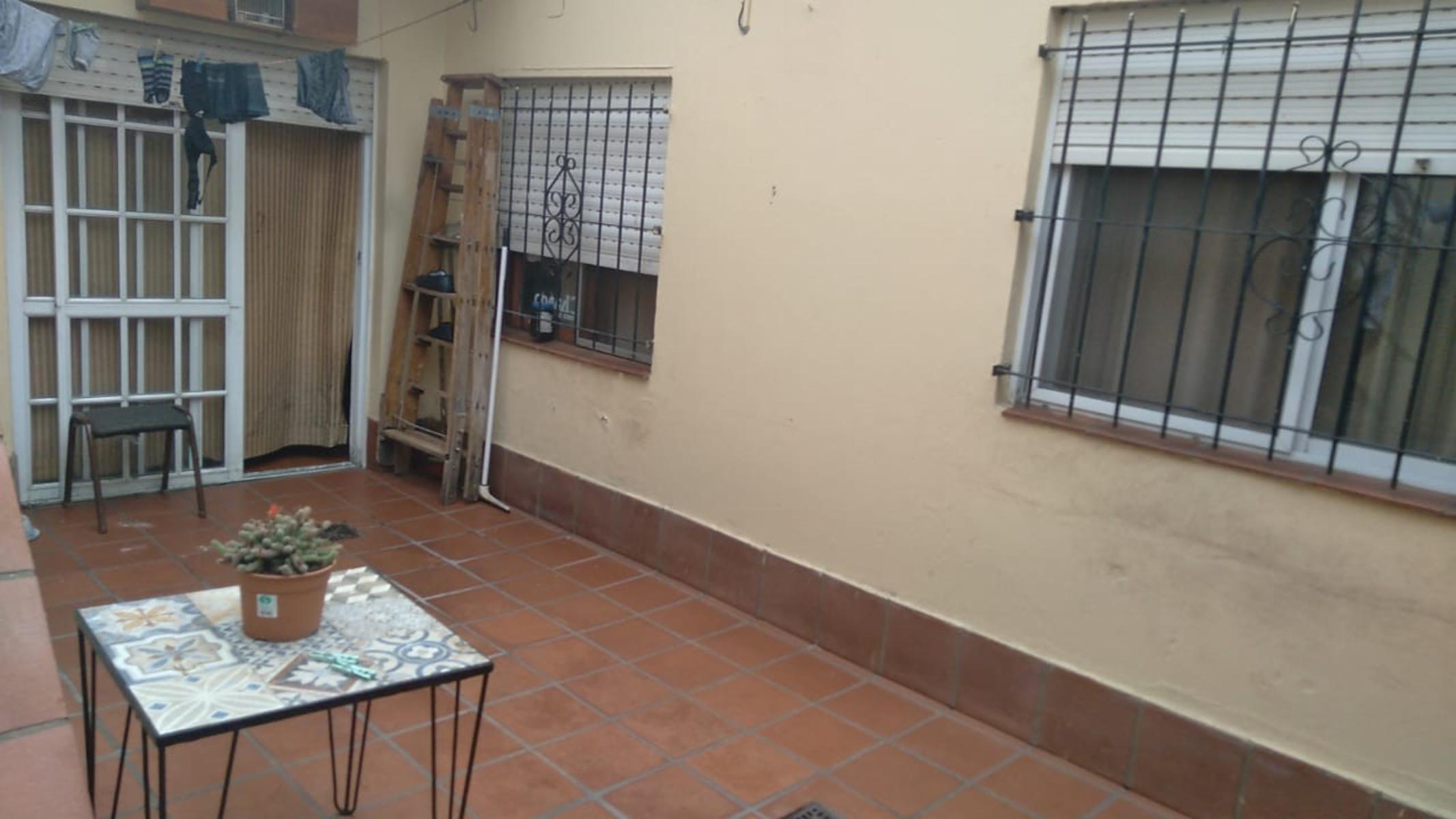 IMPECABLE DEPTO T/ CASA PTA BAJA 3 Amb en VILLA BALLESTER Pxmo Avdas y Ruta 8 — foto 2