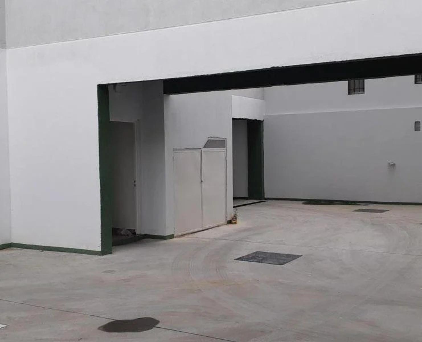 Departamento 2 Amb con Balcón y cochera- Jose Leon Suarez