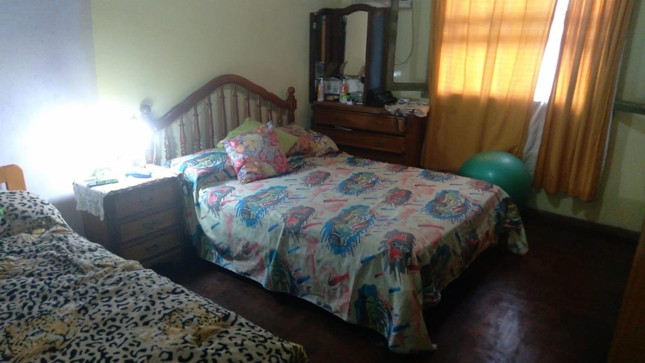 EXCELRNTE CASA 4 AMPLIOS AMB, COCHERA y GRAN FONDO LIBRE en Villa Bonich, SAN MARTIN — foto 7
