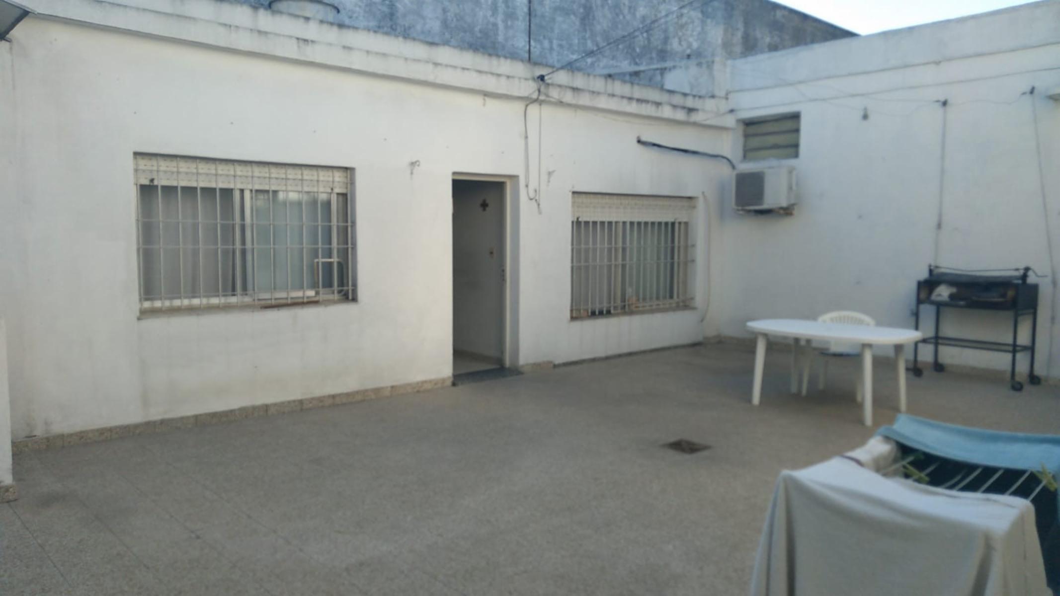 EMPRENDIMIENTO MULTIFAMILIAR, 2 CASAS 3 AMB c/u, COCHERA PASANTE y FDO en VILLA ZAGALA, pxmo AVDAS — foto 5